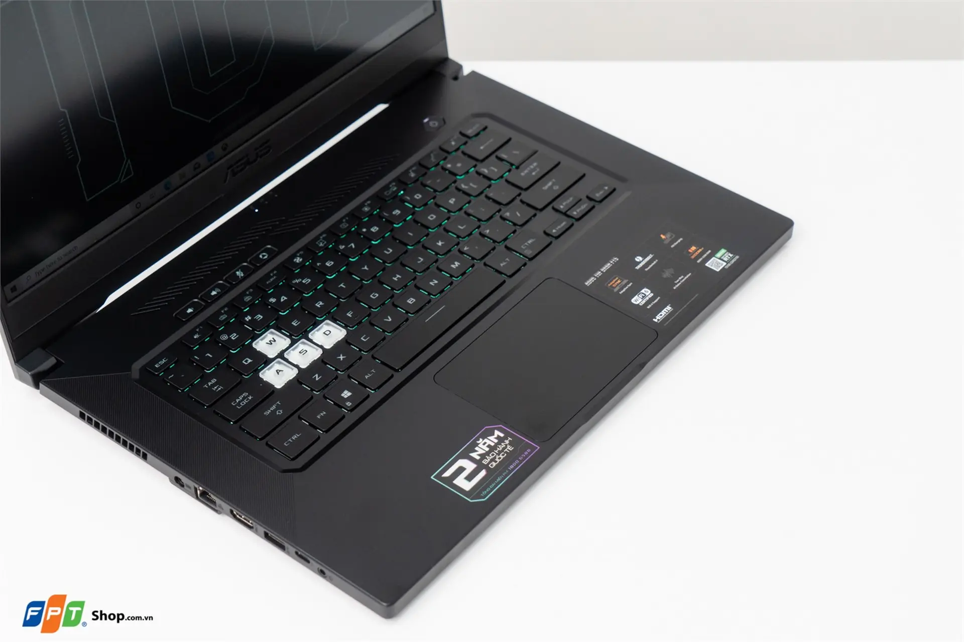 https://fptshop.com.vn/