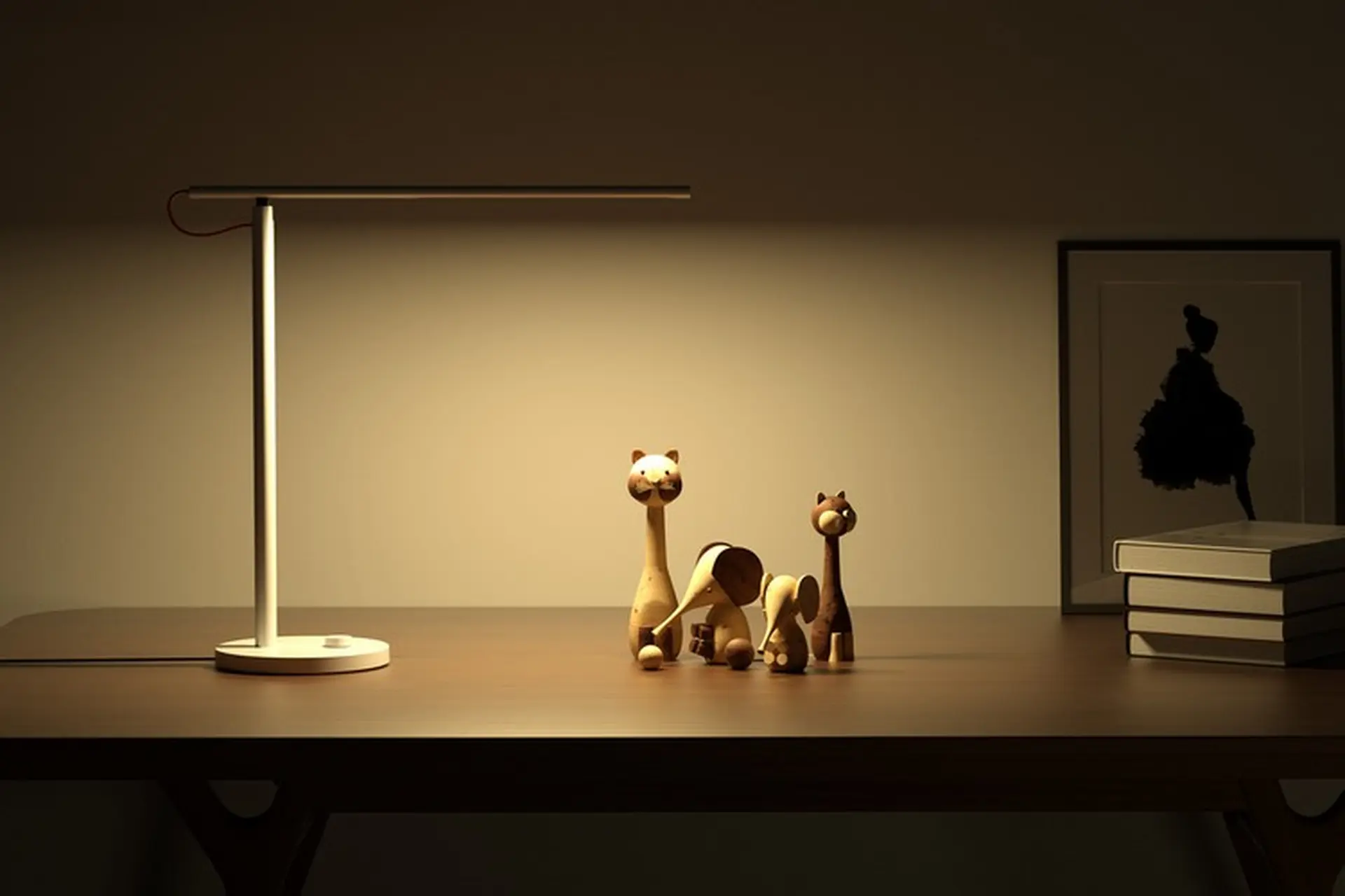 Mách bạn 4 điểm không nên bỏ qua chiếc đèn bàn thông minh Mi LED Desk Lamp 1S