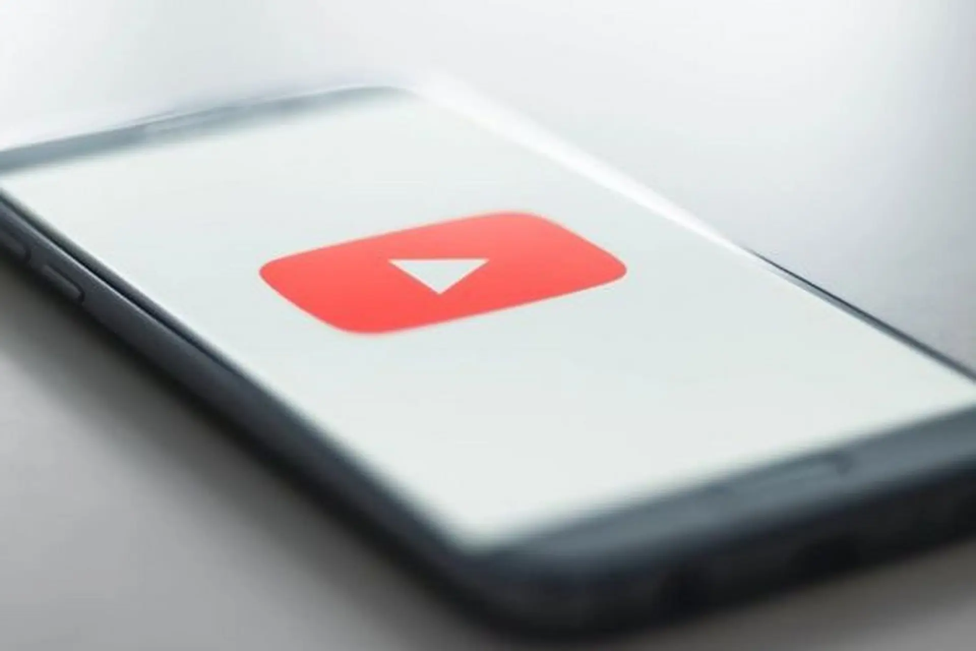 Ứng dụng YouTube trên nền tảng mobile cho phép chọn độ phân giải cụ thể khi xem video