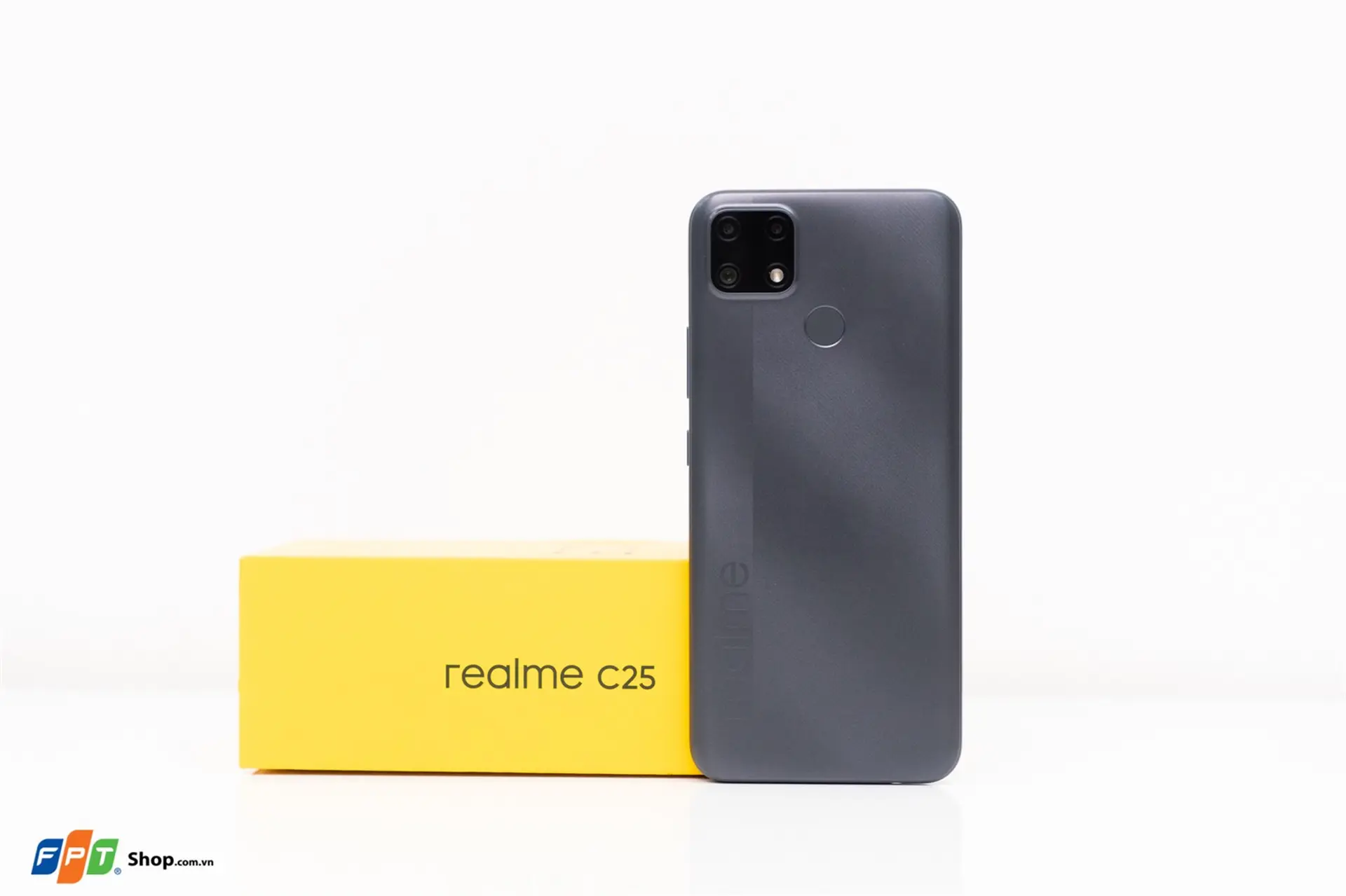 https://fptshop.com.vn/