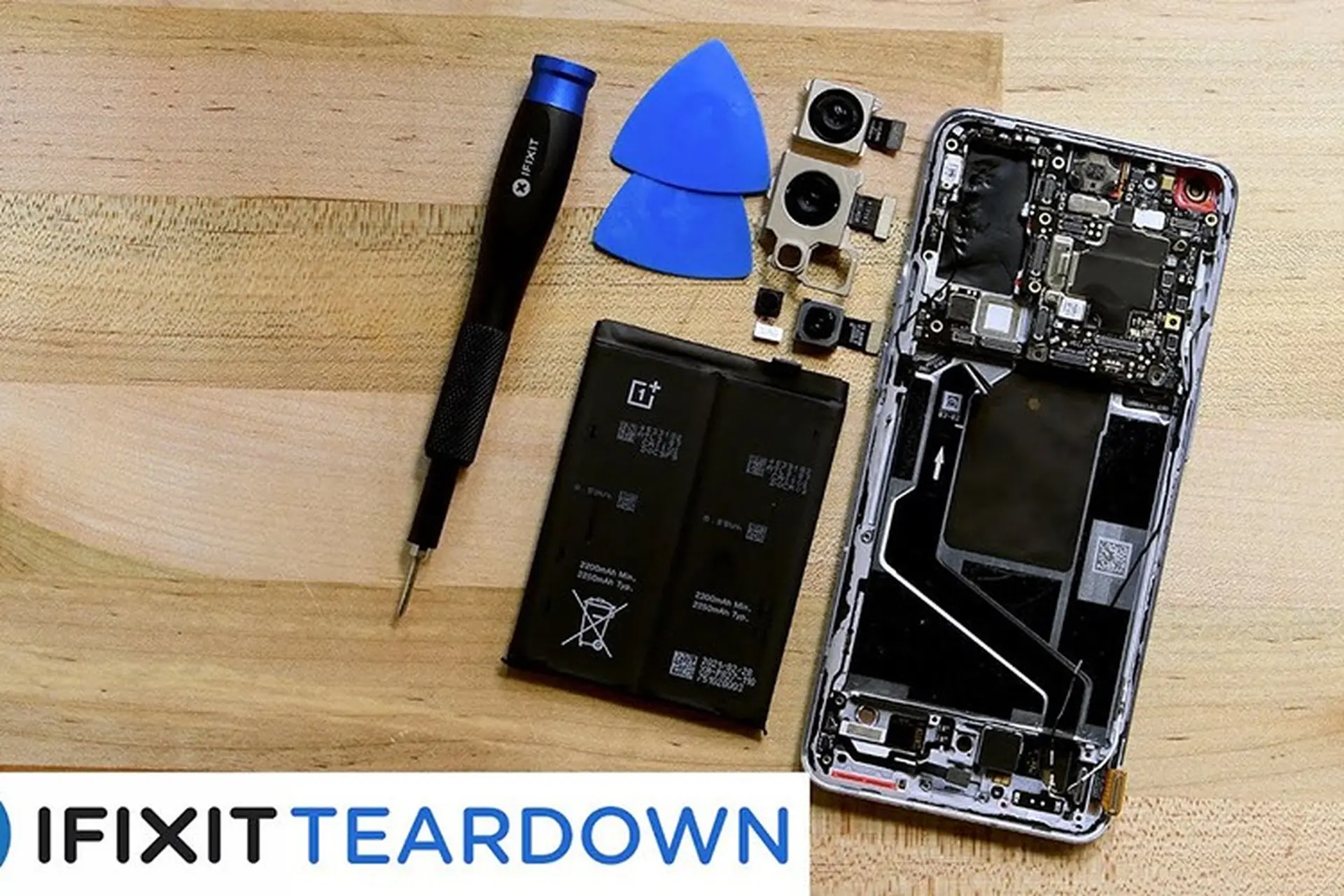 iFixit “mổ bụng” OnePlus 9 Pro để khám phá nội thất
