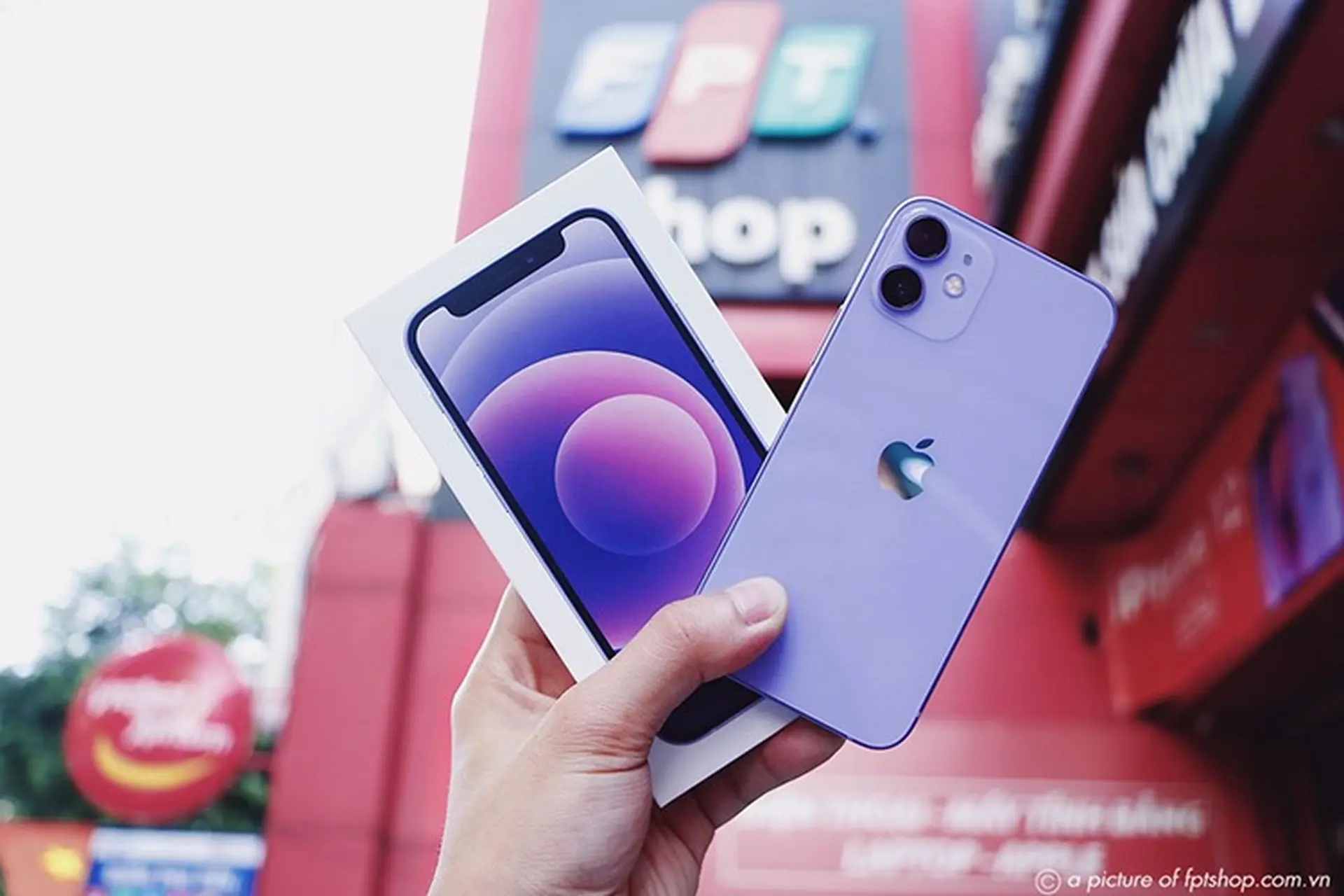 Việc sản xuất iPhone 12 bị giảm 50% công suất tại Ấn Độ do dịch Covid-19