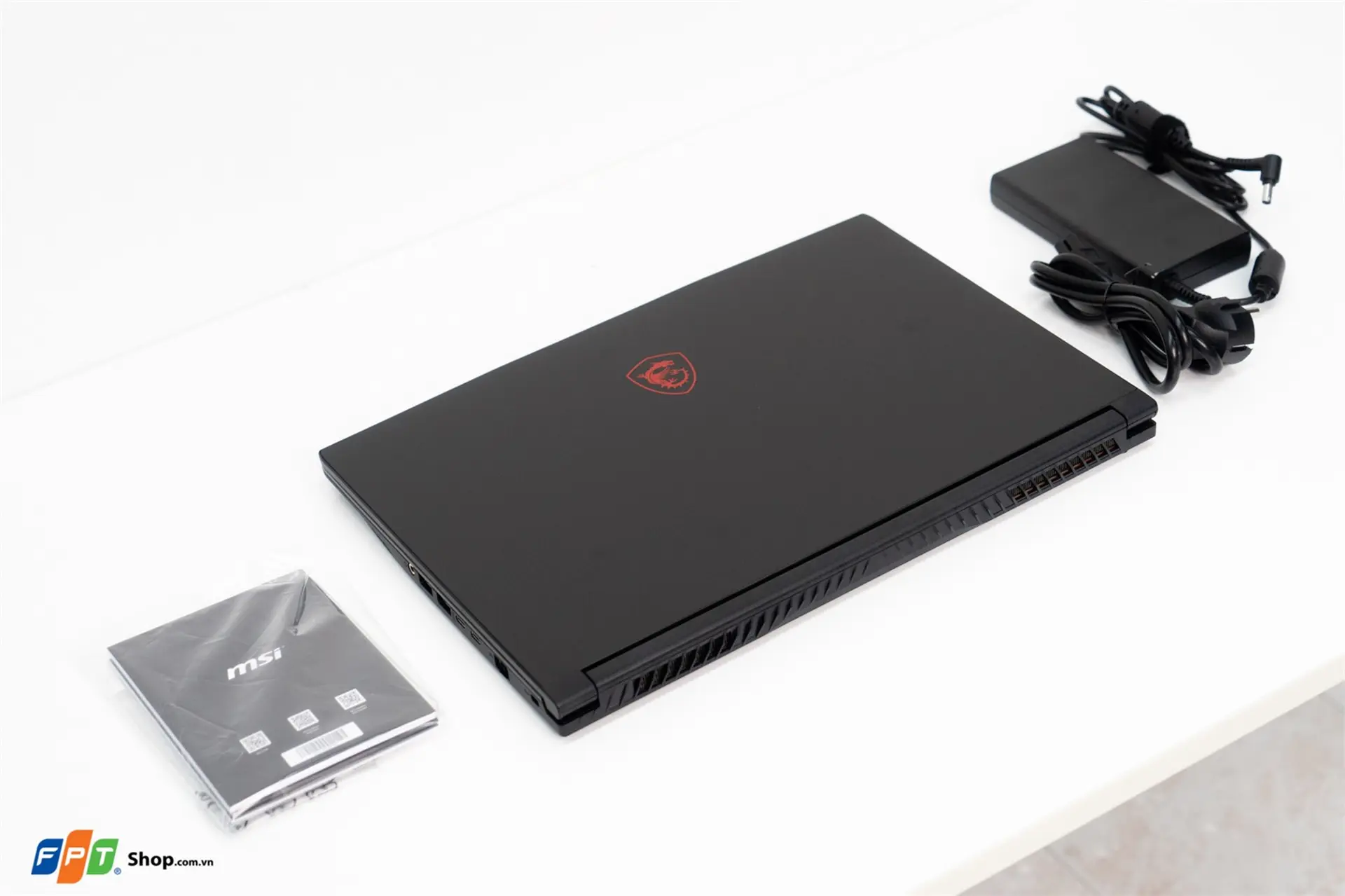 https://fptshop.com.vn/