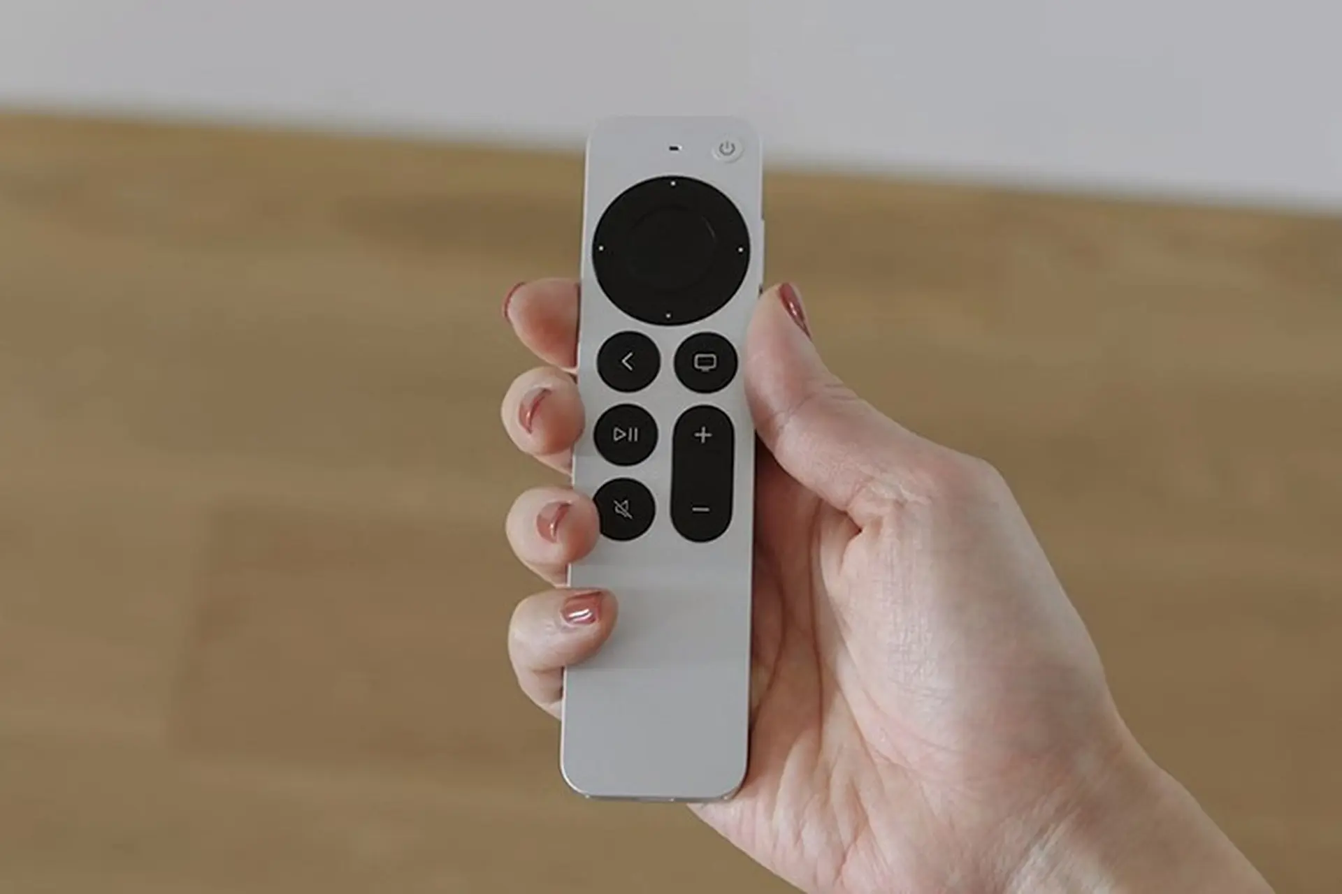 Vì sao Siri Remote không được tích hợp tính năng Find My?