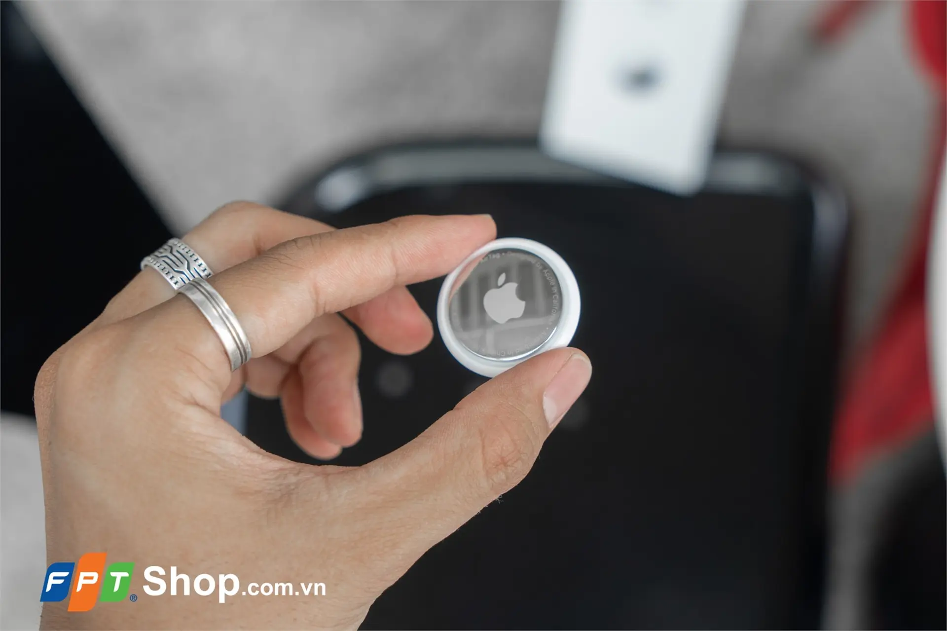 Cách sử dụng Apple AirTag để định vị và tìm lại vật dụng một cách dễ dàng