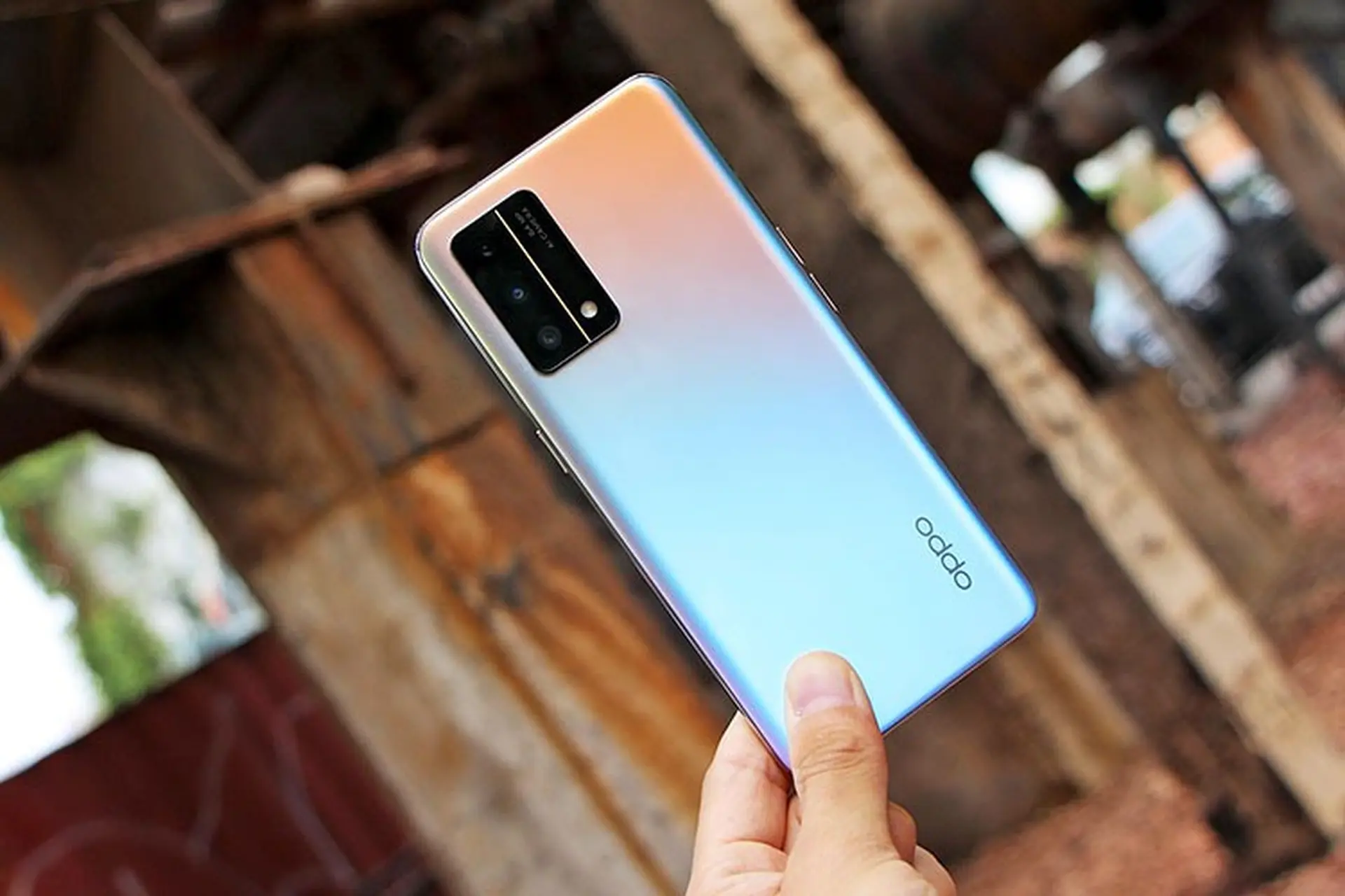 Trên tay OPPO K9 5G: Màn 90Hz, Snapdragon 768G, 3 camera 64MP