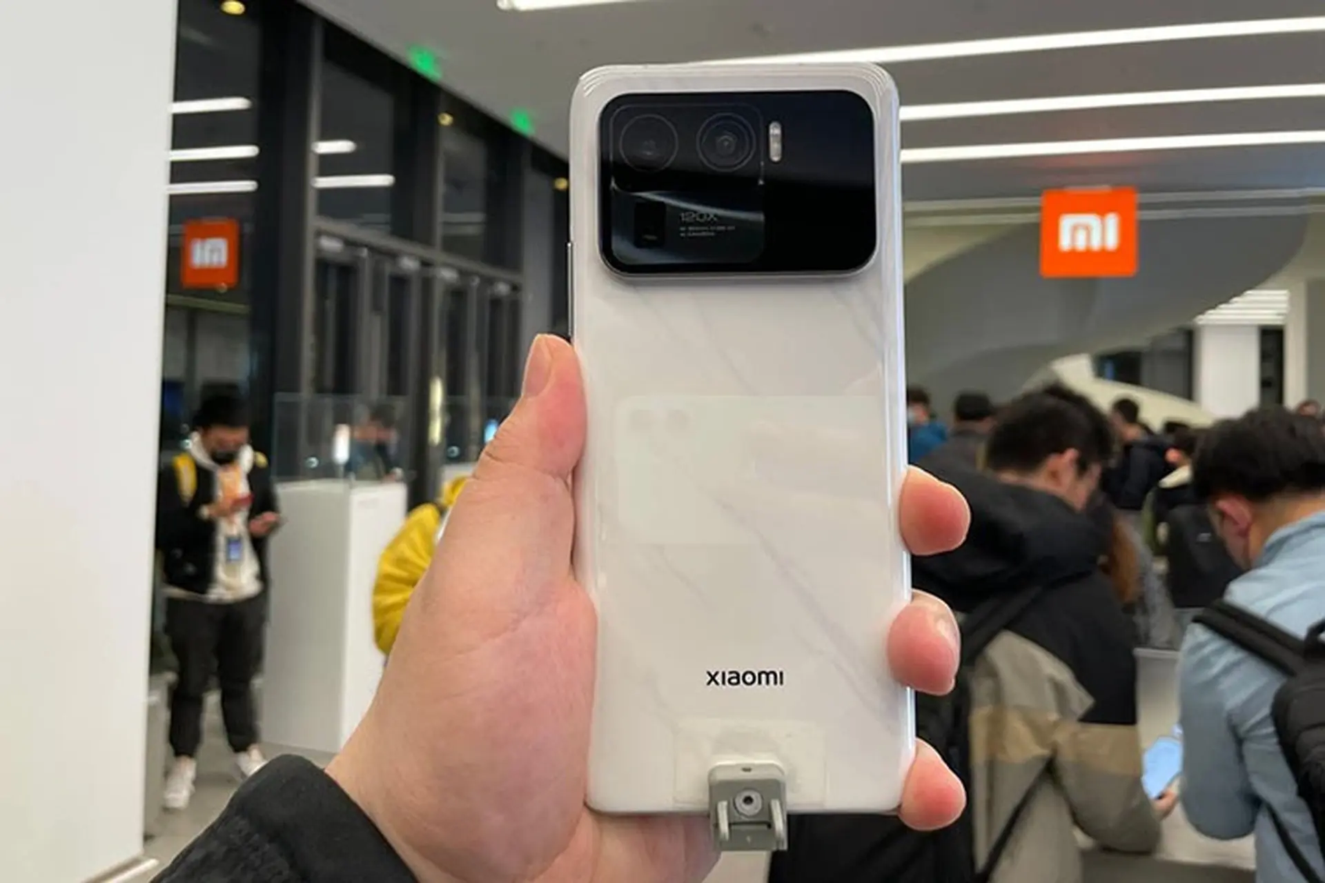 Flagship Xiaomi bí ẩn xuất hiện trên Geekbench với chip Snapdragon 888 và RAM 12GB