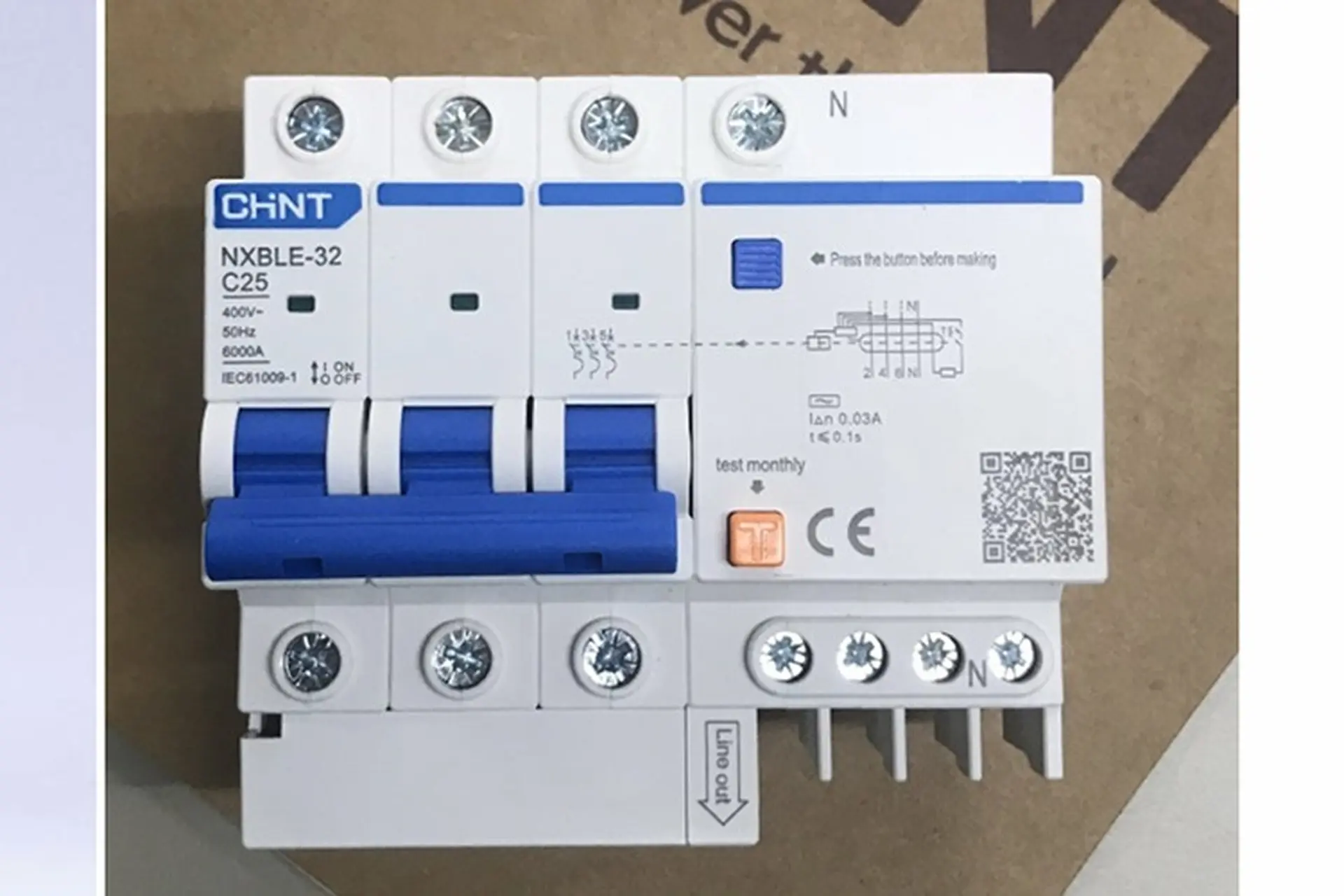 Aptomat là gì? Tìm hiểu cấu tạo, chức năng và nguyên lý làm việc của Aptomat