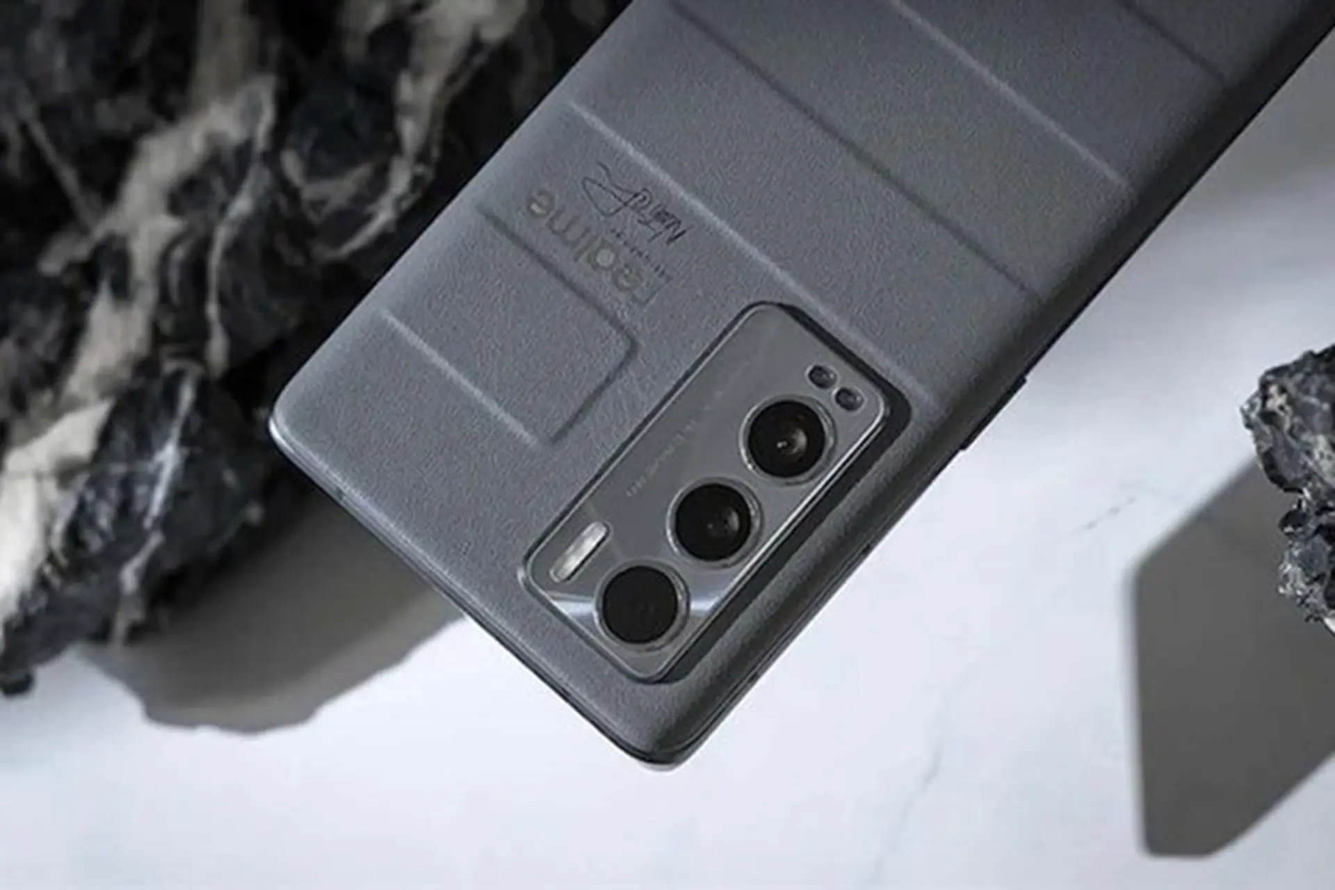 Giá Realme GT Explorer Master Edition bị rò rỉ trước khi ra mắt
