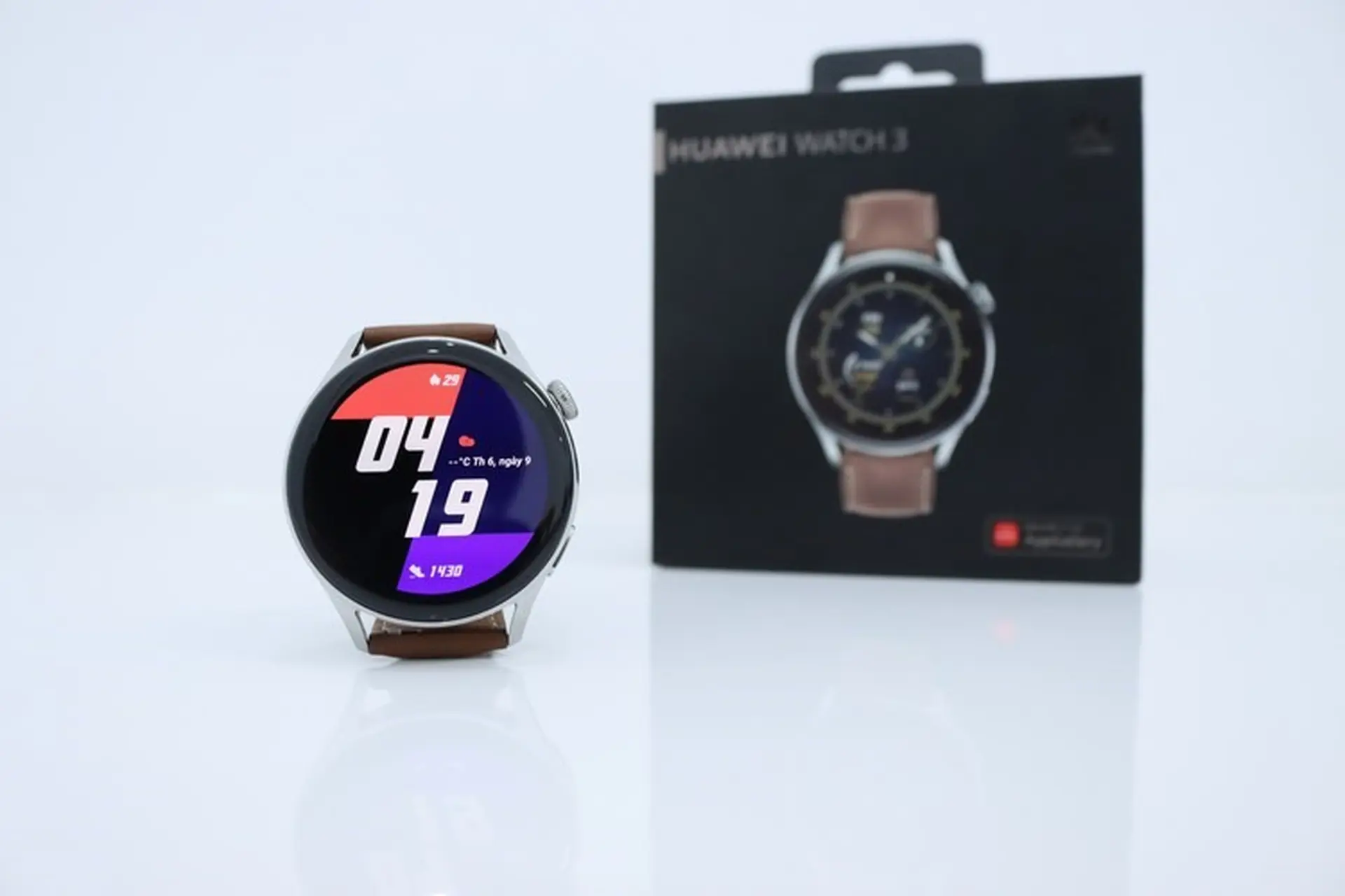 Huawei Watch 3 chuẩn bị lên kệ với thiết kế đẹp, nhiều chế độ sức khỏe và hệ điều hành HarmonyOS 2