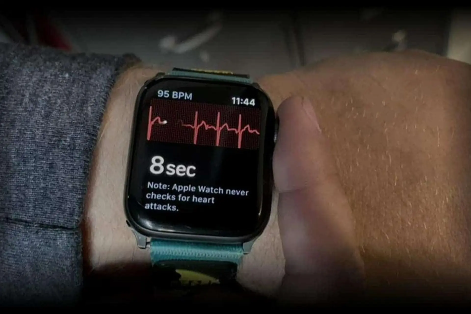 Apple Watch cứu sống người phụ nữ bị bệnh về tim