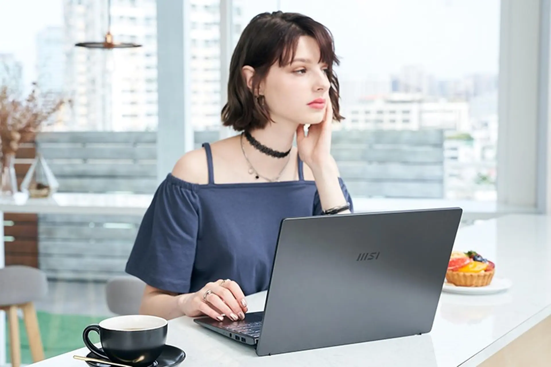 Loạt tính năng hấp dẫn trên dòng laptop MSI Modern AMD