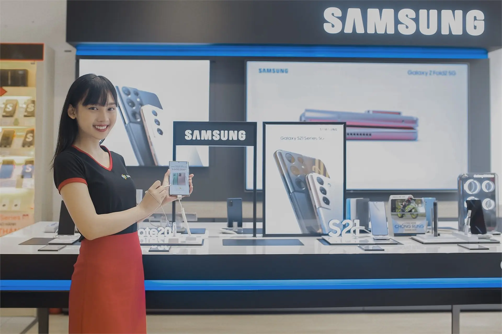 FPT Shop giảm 1.000.000 đồng cho khách hàng giao dịch online qua thẻ tín dụng VIB