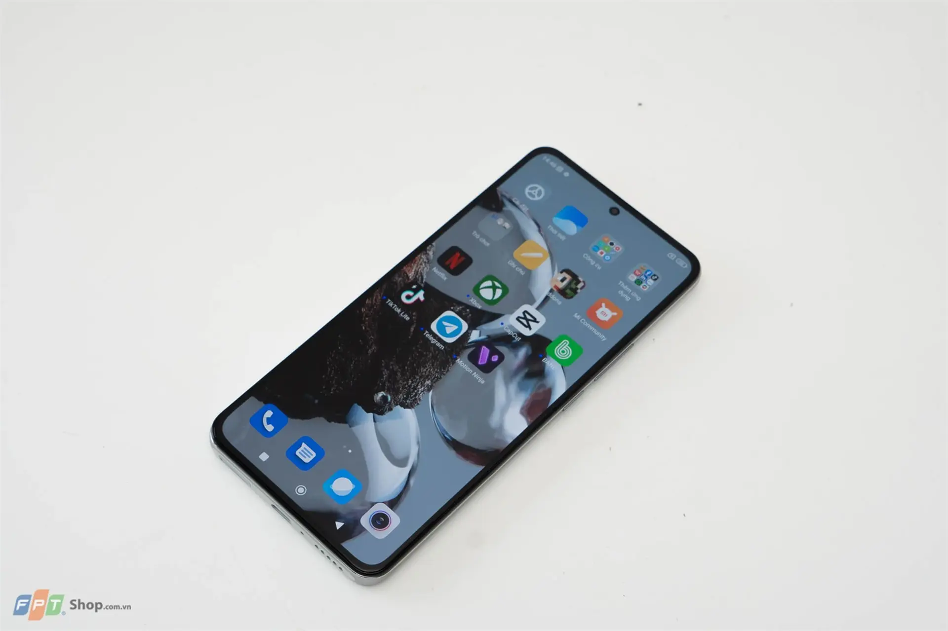 https://fptshop.com.vn/
