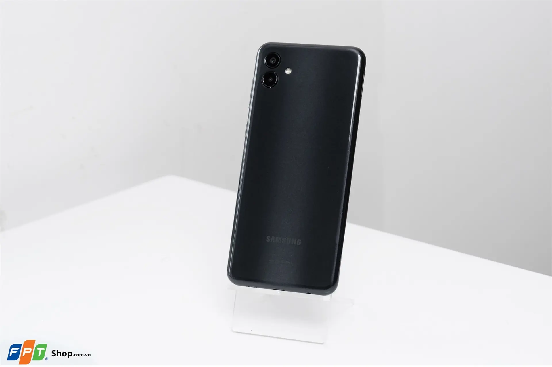 https://fptshop.com.vn/