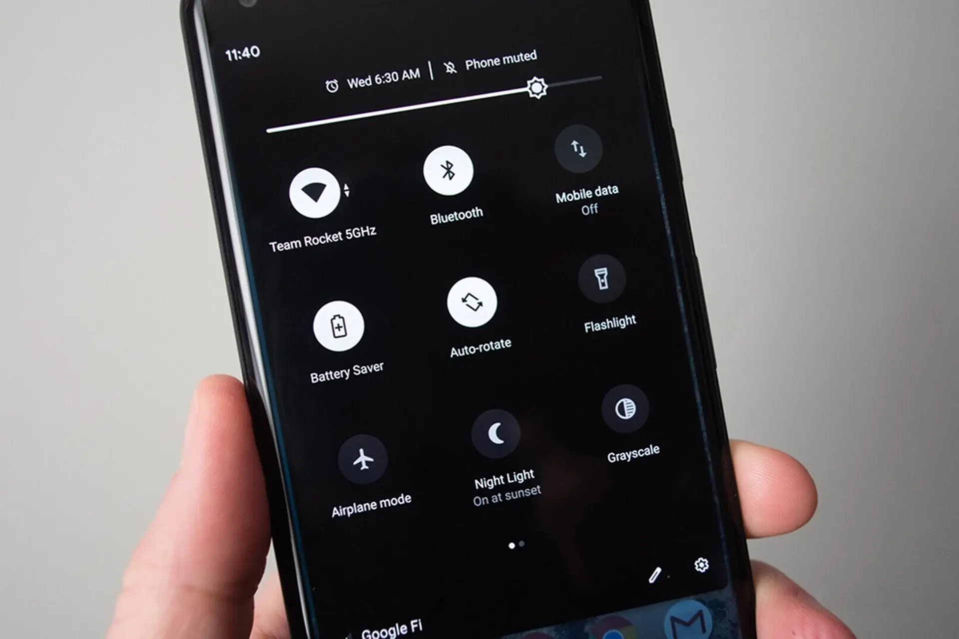 Cách khắc phục khi màn hình điện thoại Android bị mất màu