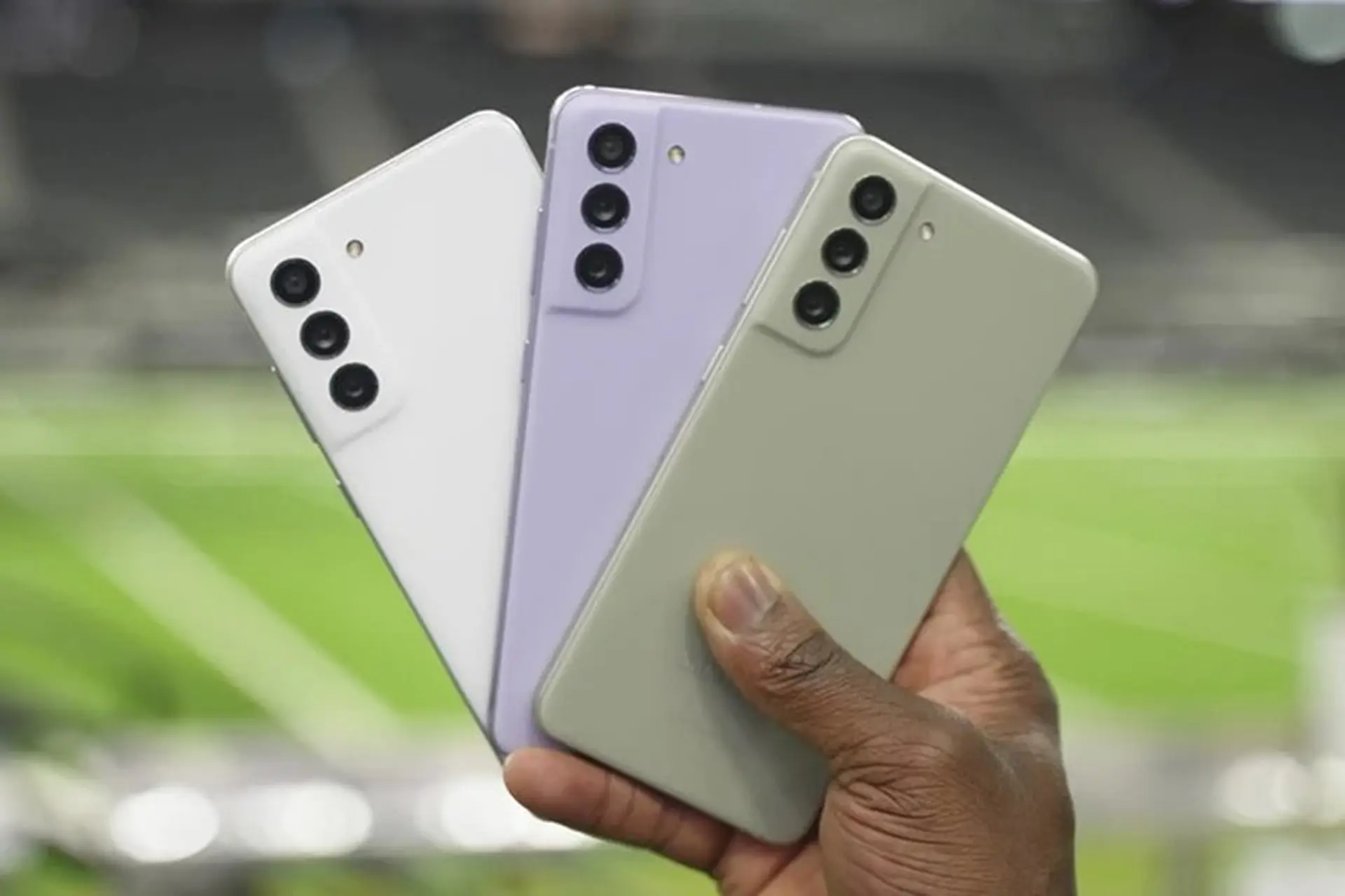 Samsung đặt mục tiêu xuất xưởng 270 triệu smartphone vào năm 2023