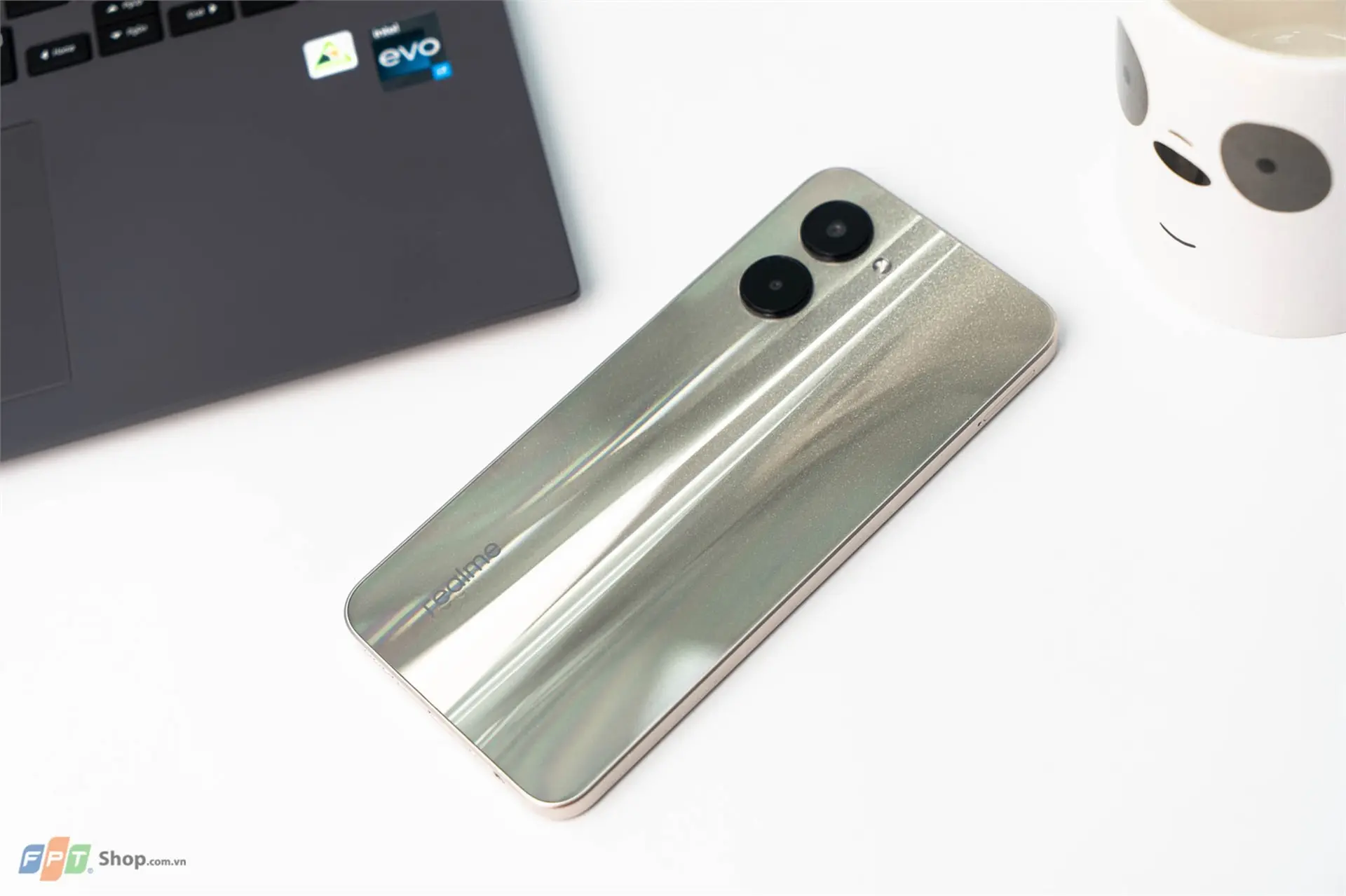 https://fptshop.com.vn/