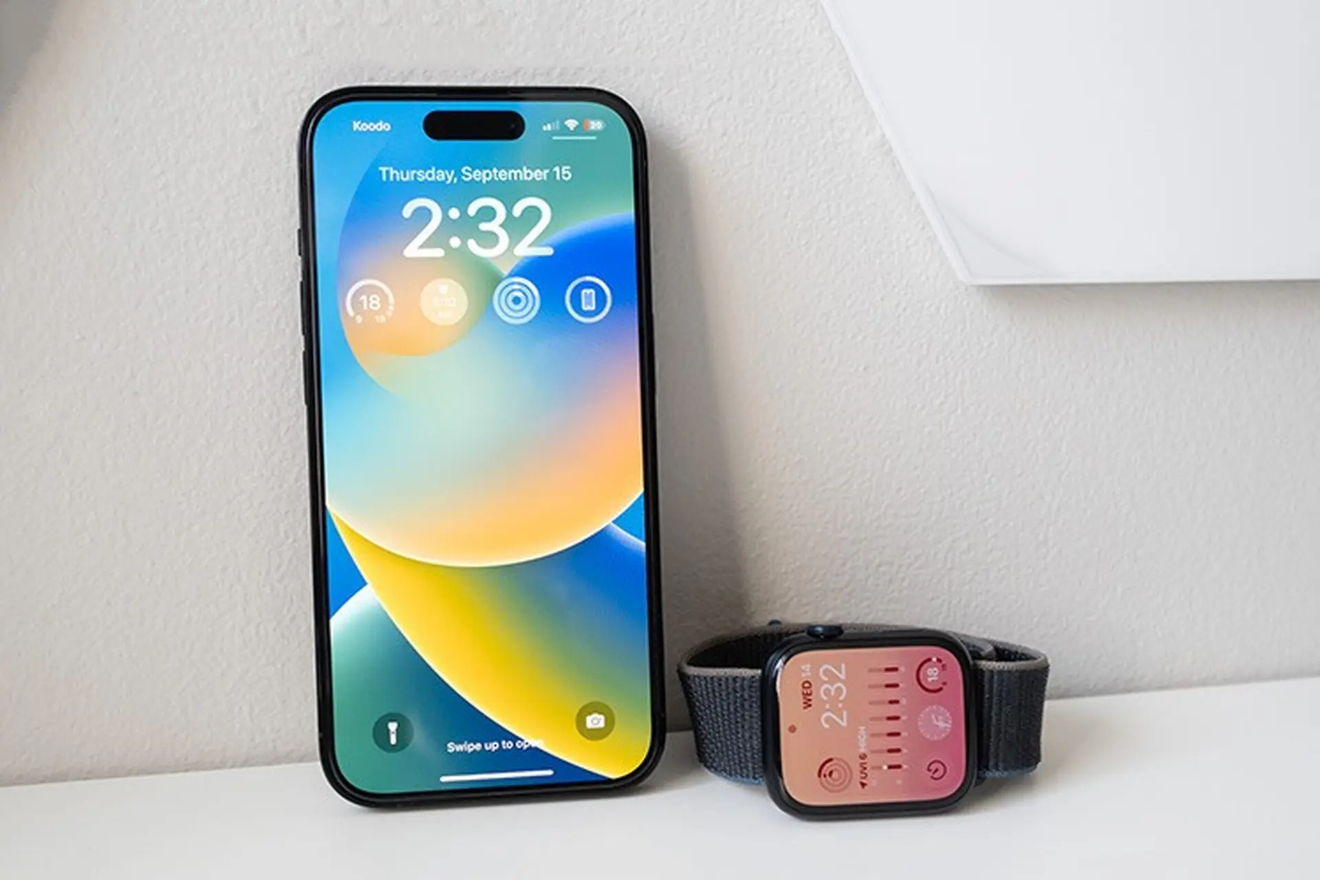 Giảm đến 30% cho hệ sinh thái Apple khi mua iPhone tại FPT Shop