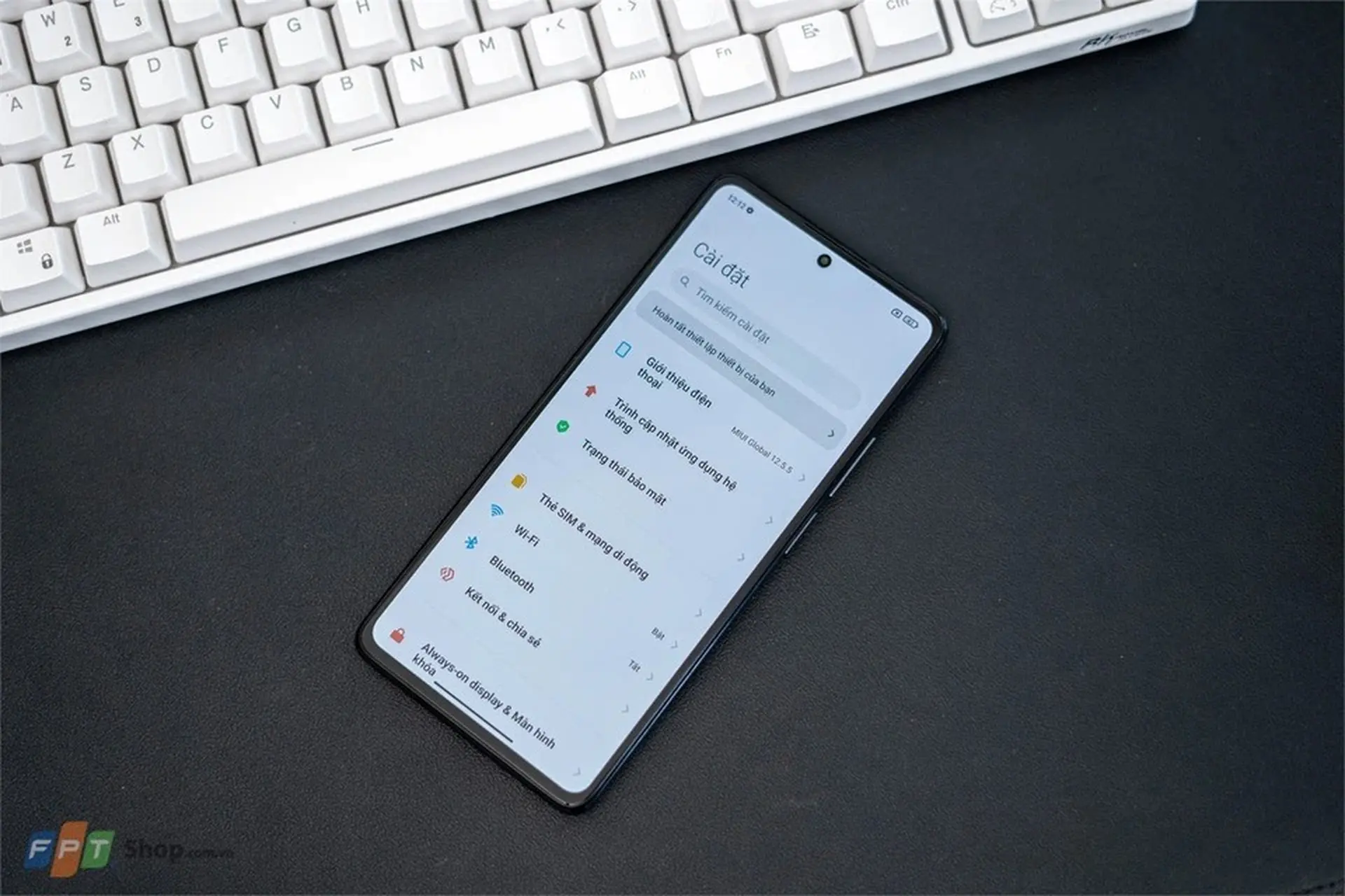 4 điện thoại Xiaomi giảm giá cực sốc trong tháng 11