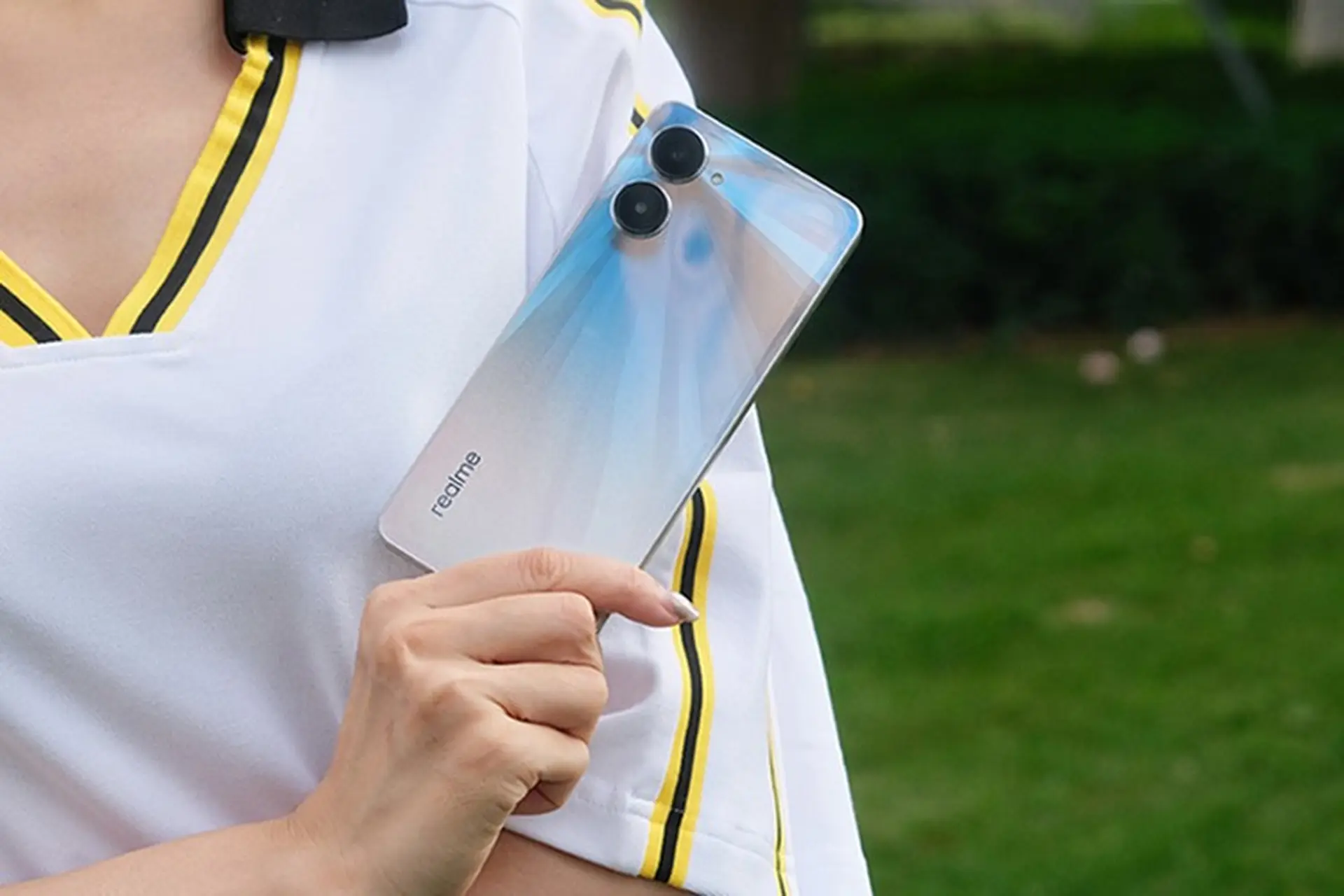 Trên tay Realme 10 Pro: Thiết kế hấp dẫn, hiệu năng ổn định, camera chất lượng