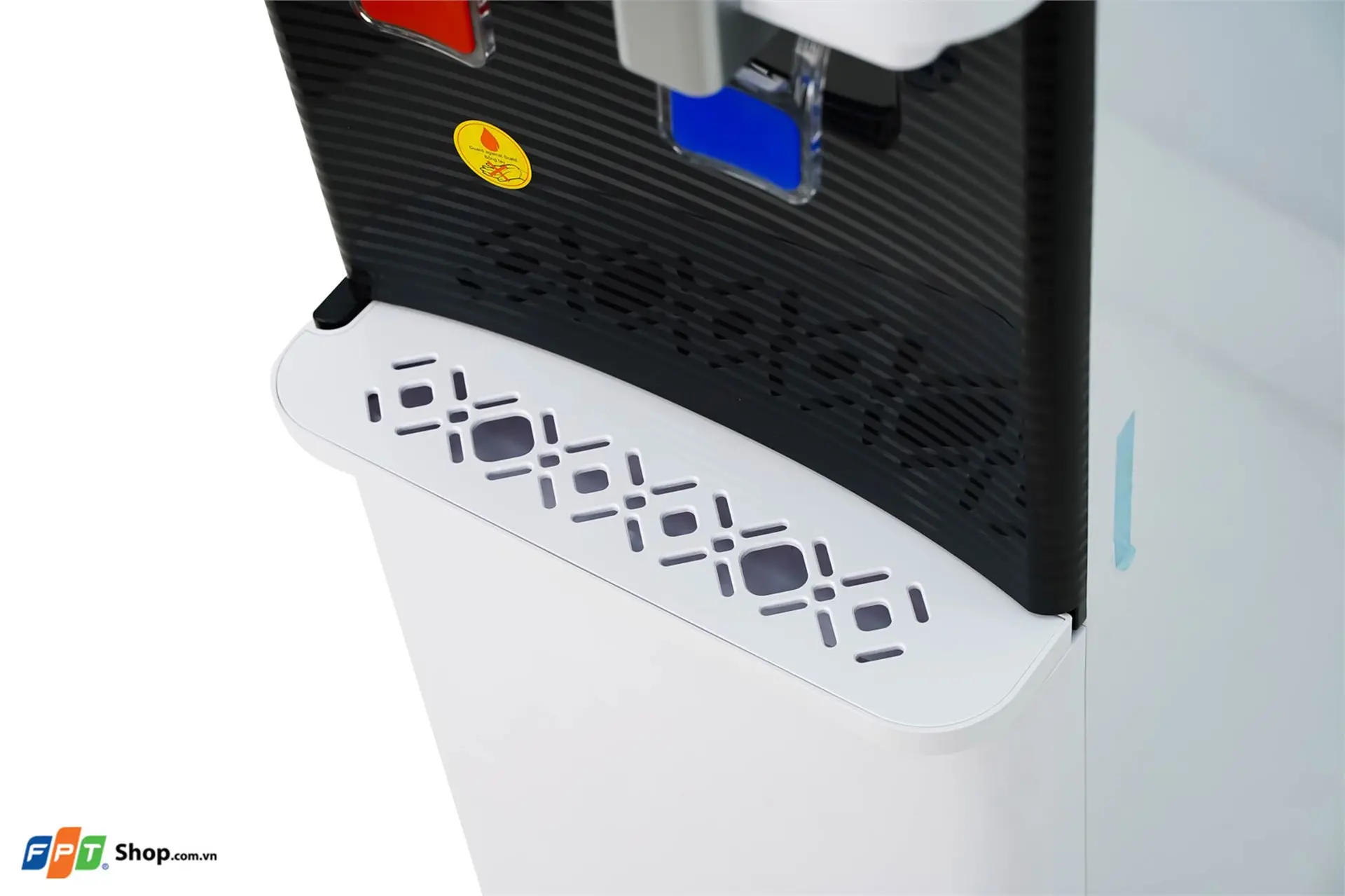 https://fptshop.com.vn/