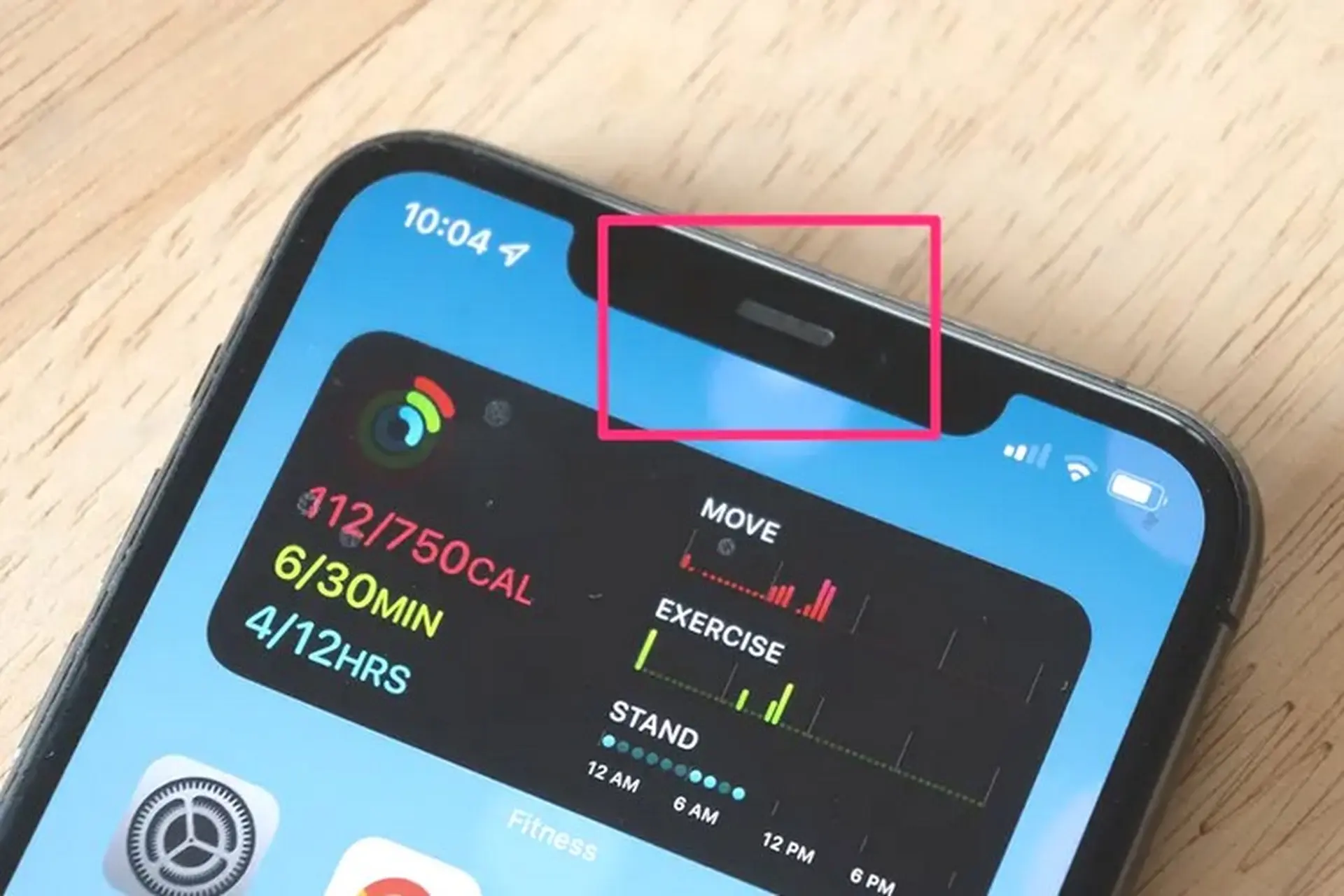 Mic iPhone bị nhỏ? Nguyên nhân và cách khắc phục 