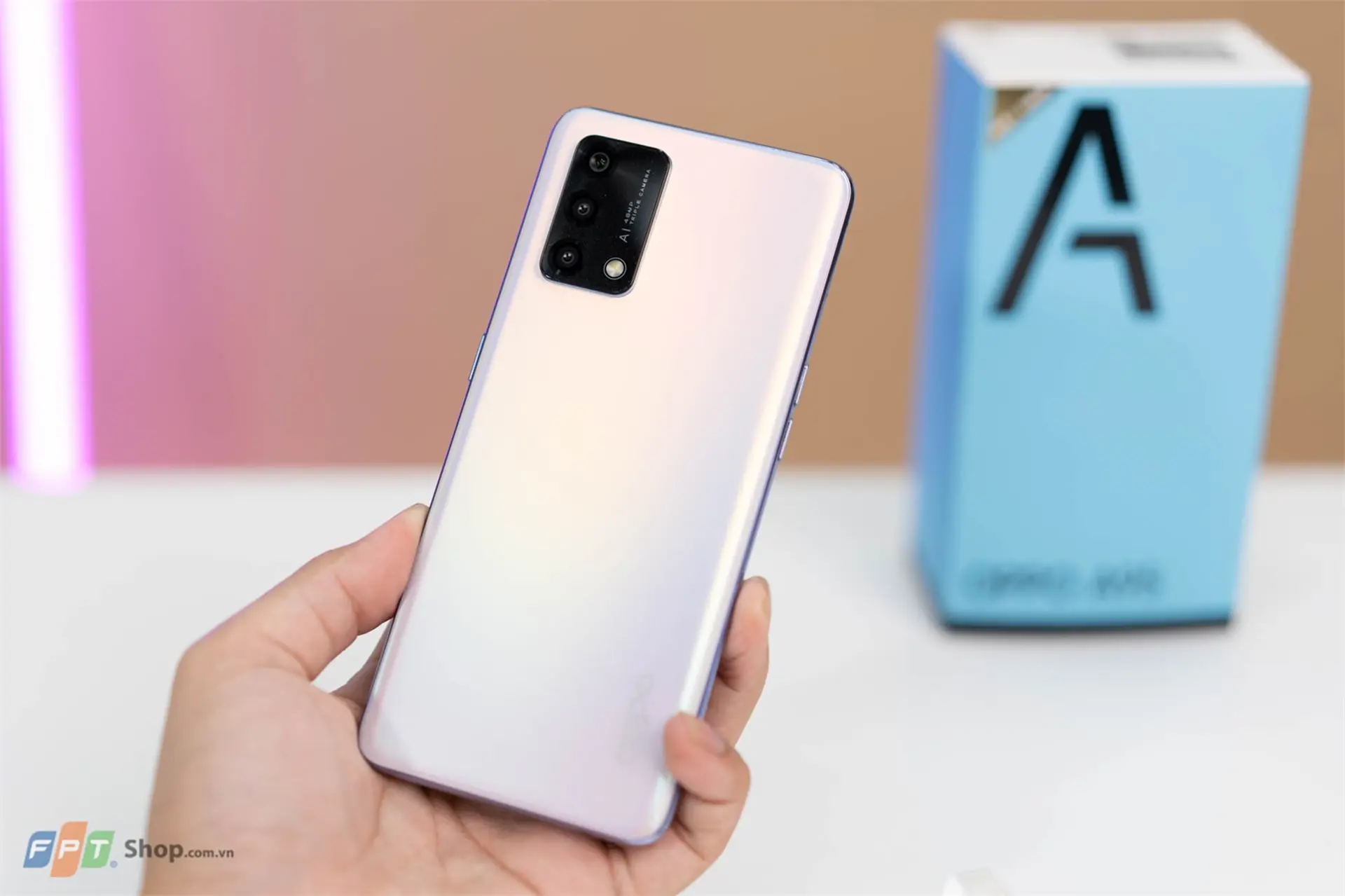 Top 5 mẫu điện thoại OPPO không thể bỏ qua trong dịp Tết 2022