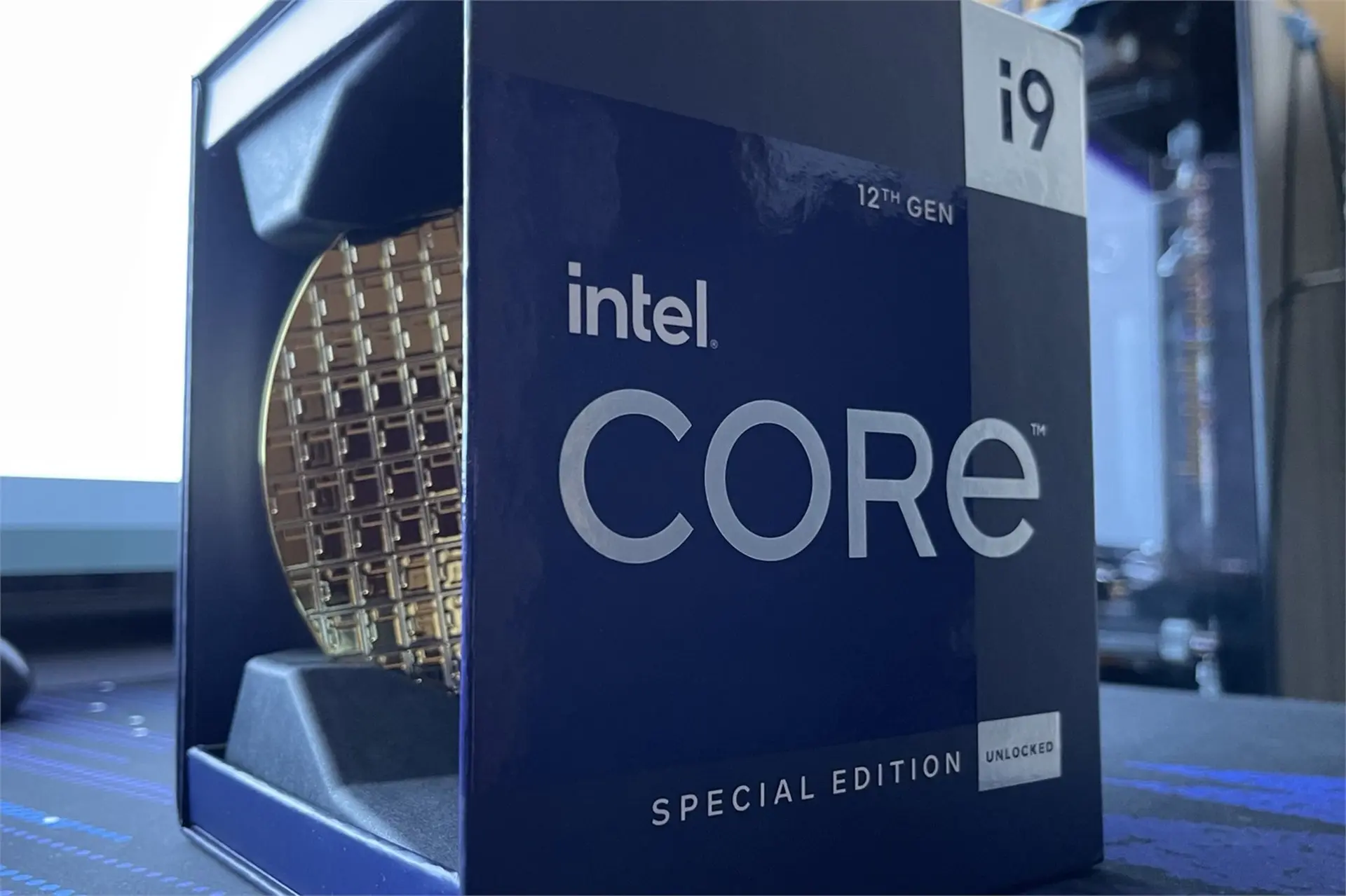 Intel Core i9-12900KS lộ hiệu năng khủng với xung nhịp 5.5GHz