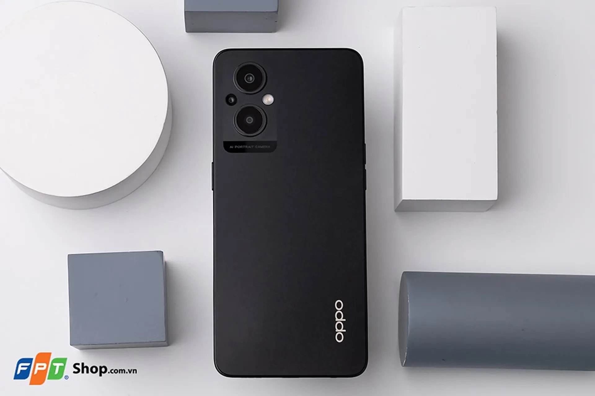 Tự tin “chiến” game trên OPPO Reno7 series với loạt tính năng này