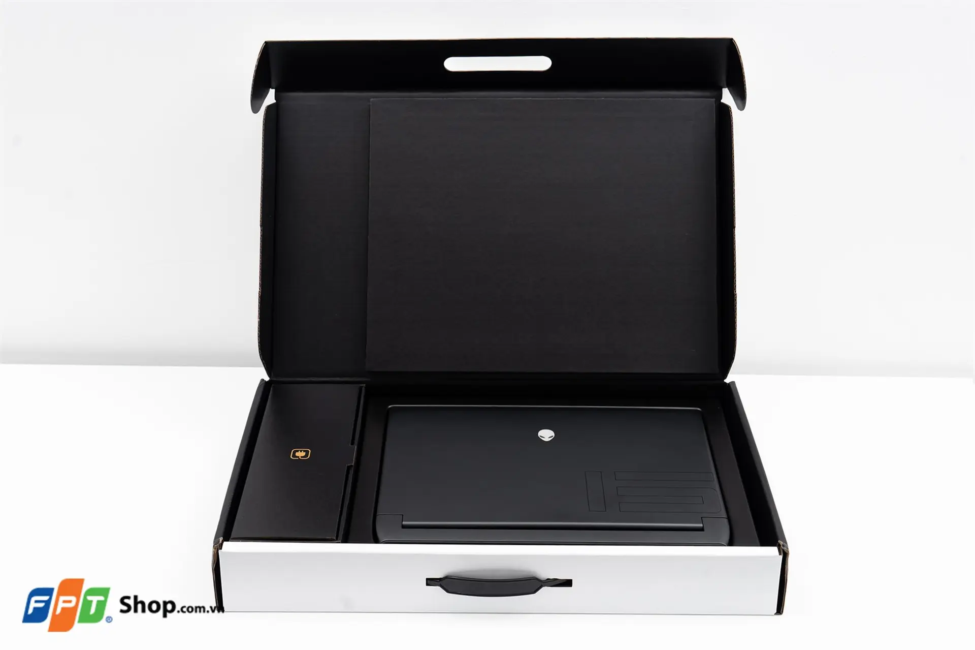 https://fptshop.com.vn/