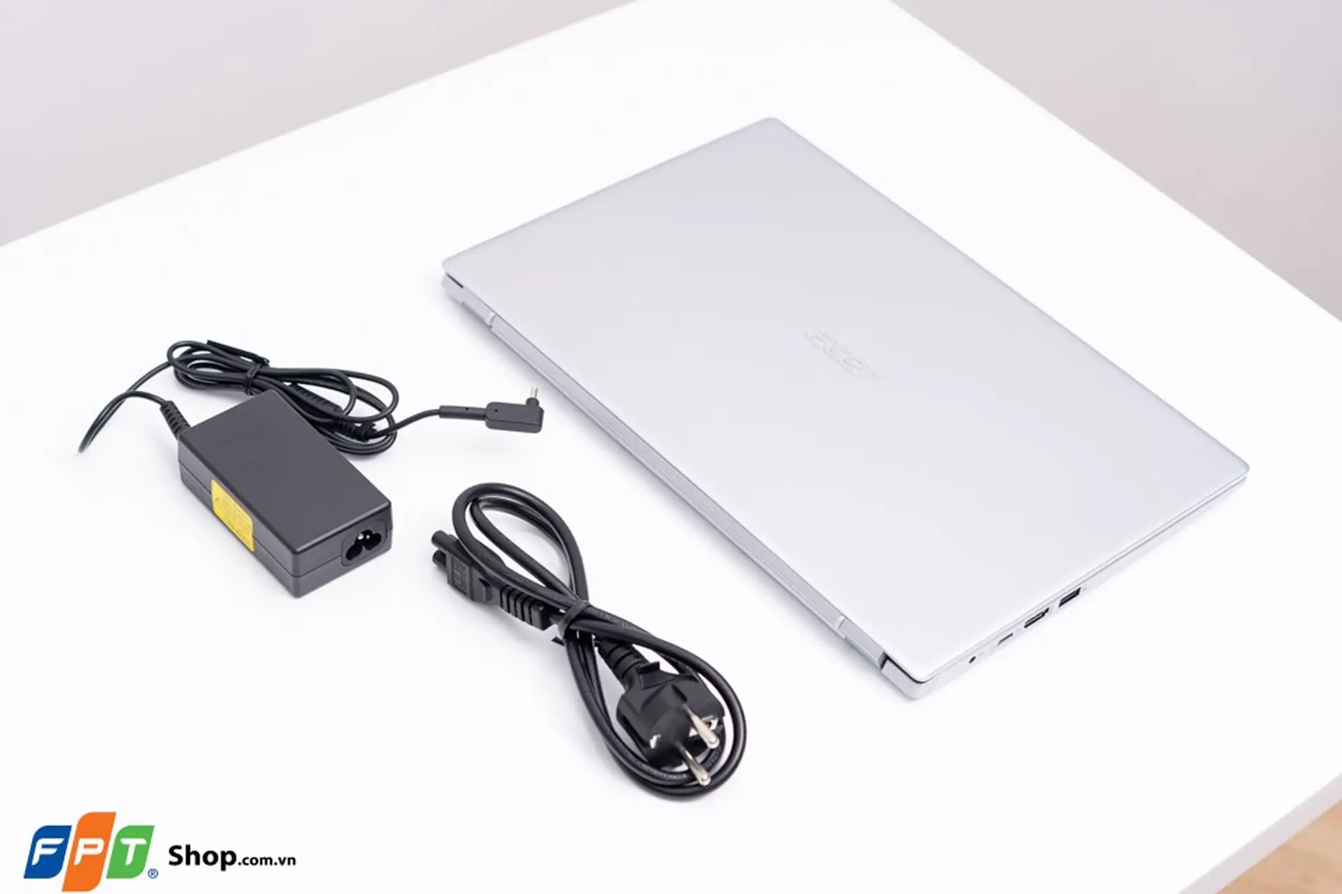 https://fptshop.com.vn/