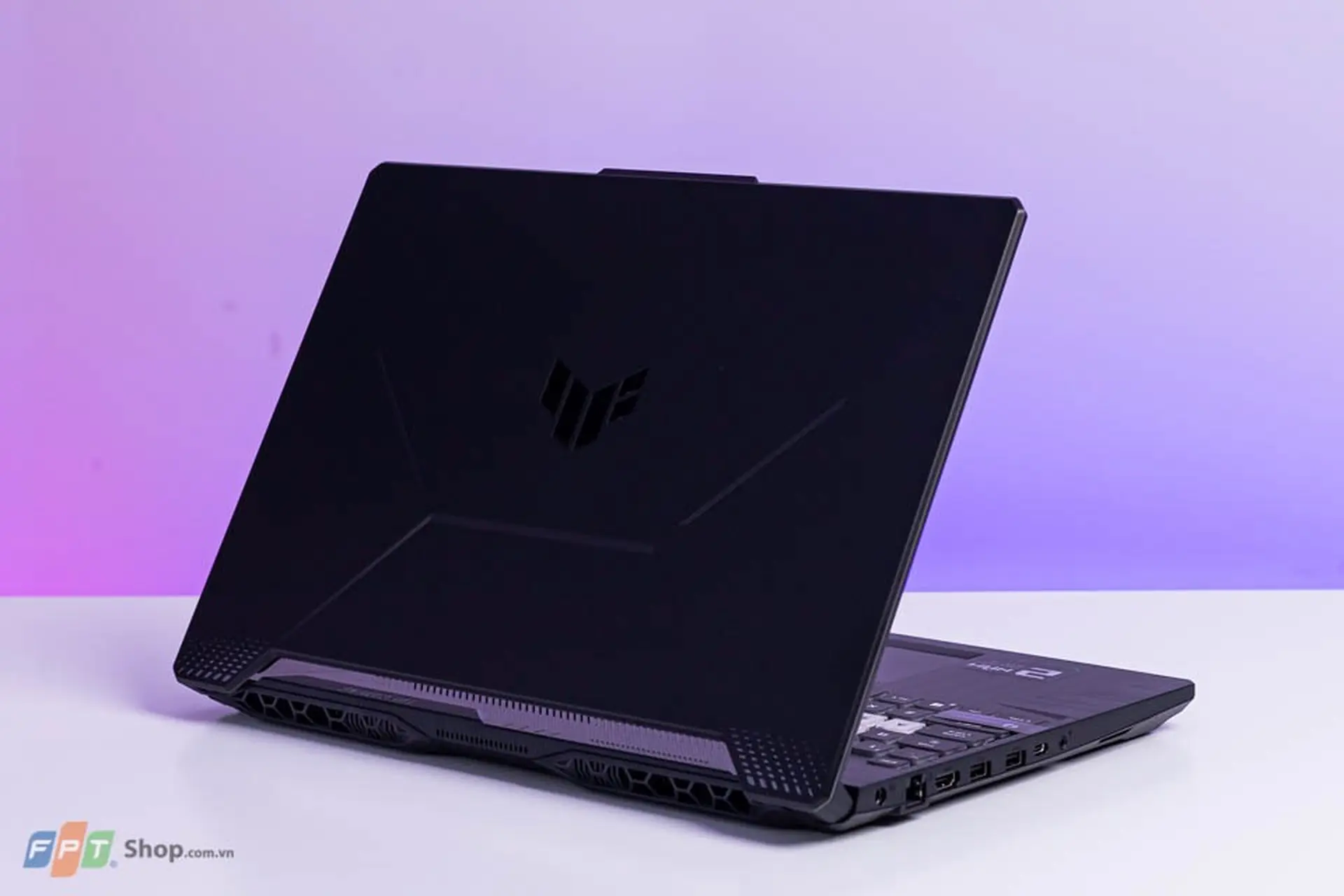 https://fptshop.com.vn/