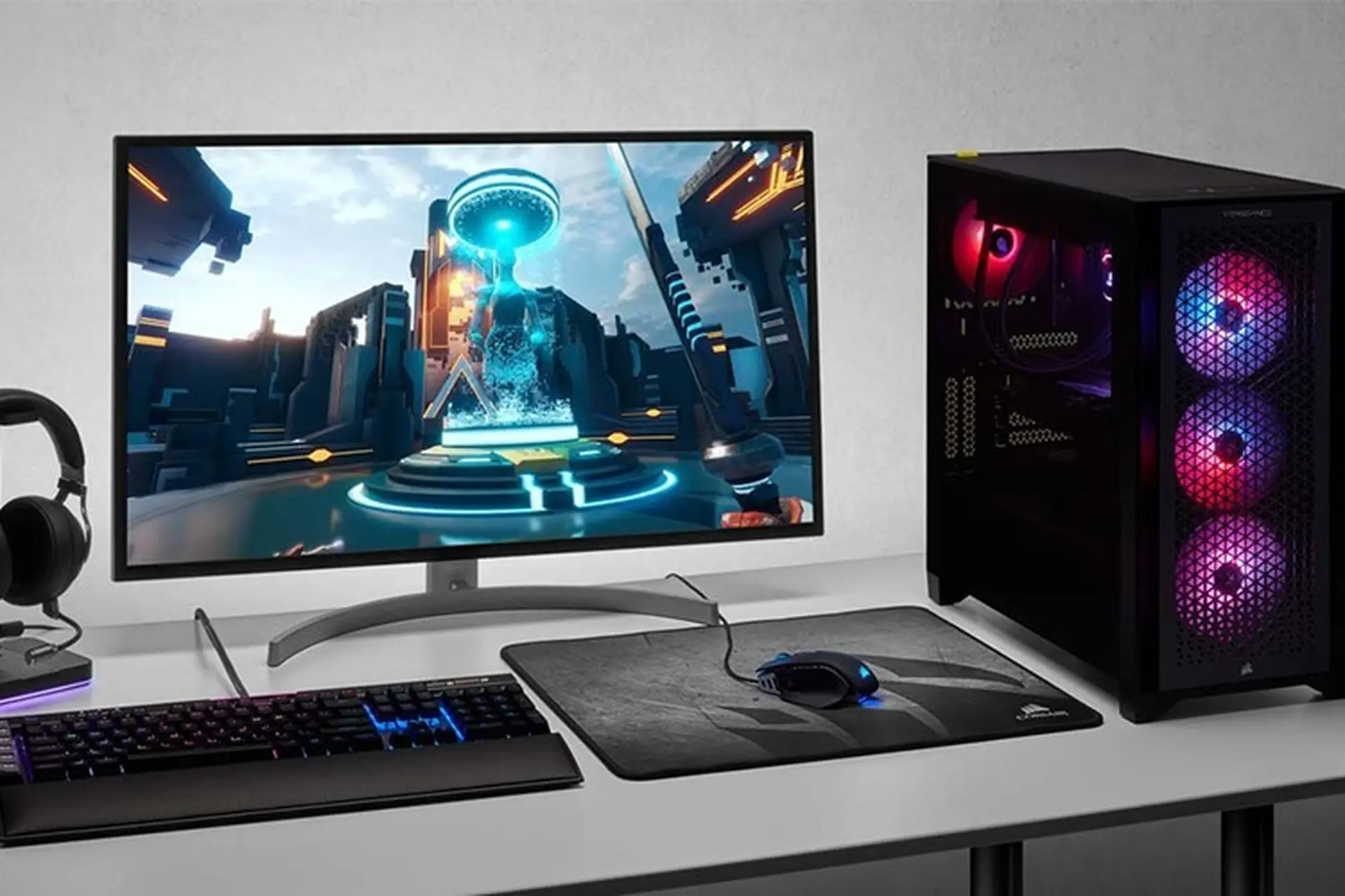 Top 5 máy tính chơi game khủng nhất thế giới 2022 