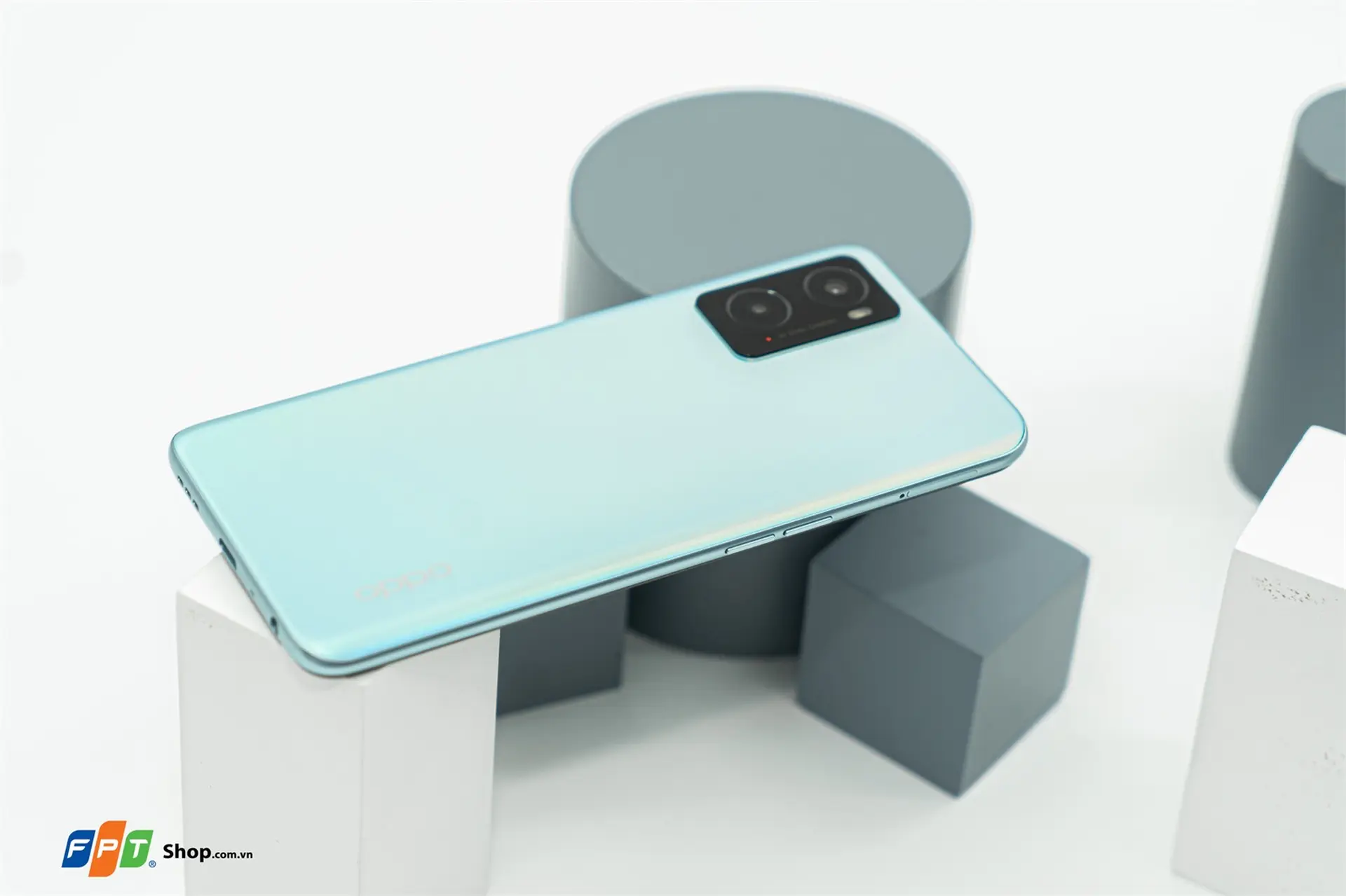 Đánh giá OPPO A76 sau 1 tháng sử dụng: Thiết kế đẹp, mọi thứ nằm ở mức ổn định