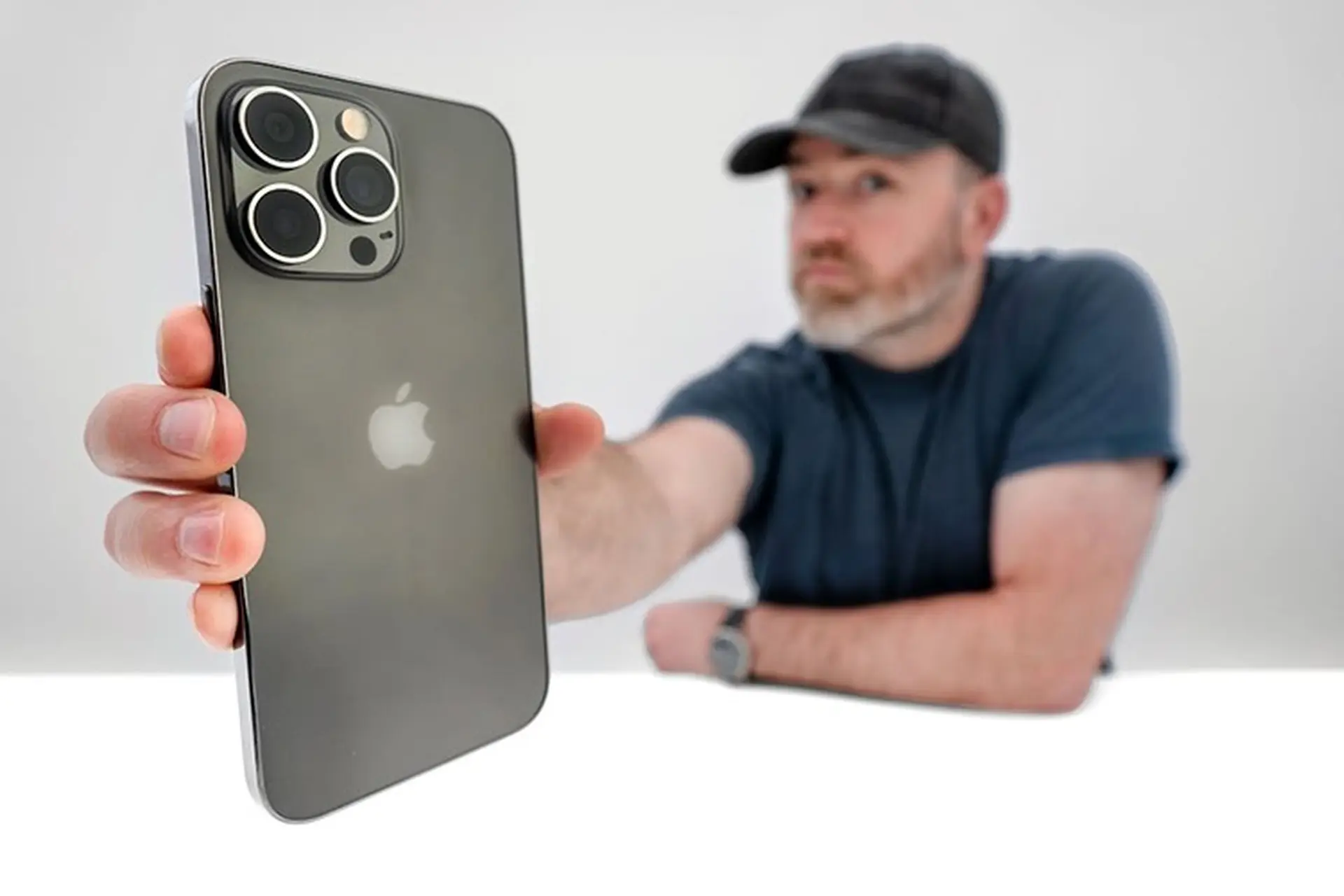 Video trên tay mô hình iPhone 14 Pro Max “siêu hot”