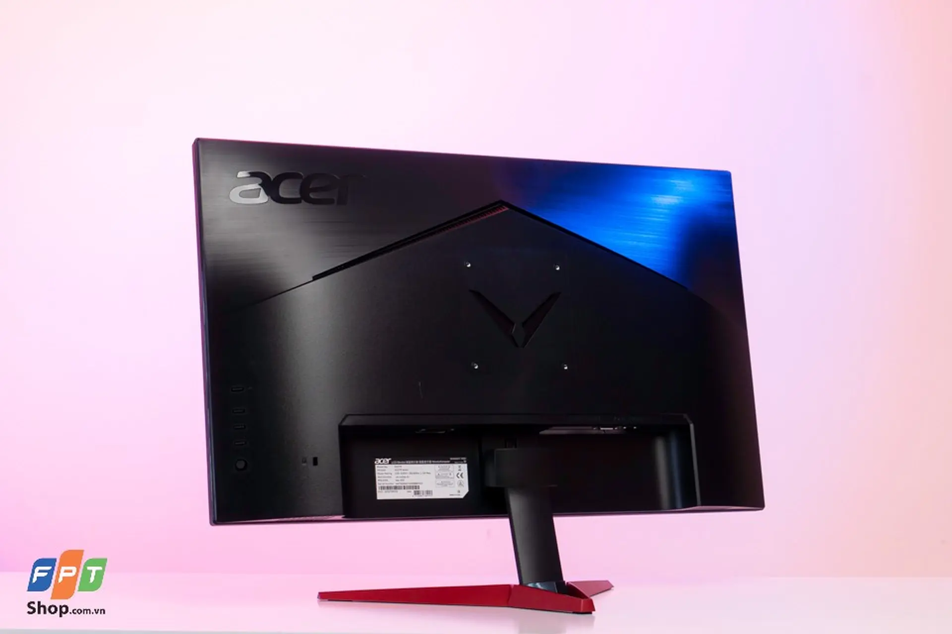 https://fptshop.com.vn/