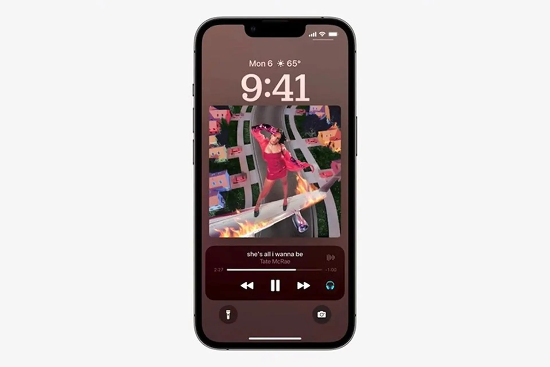 iOS 16 mang trình phát nhạc toàn màn hình trở lại cho màn hình khóa