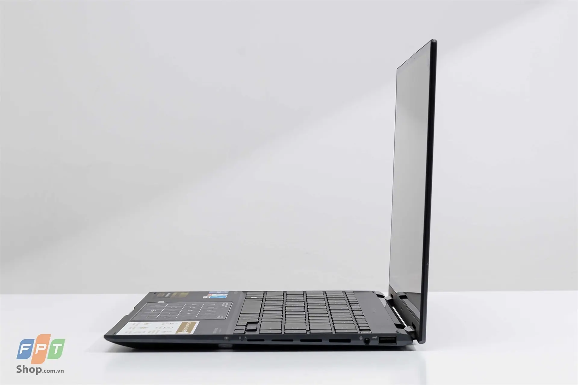 https://fptshop.com.vn/