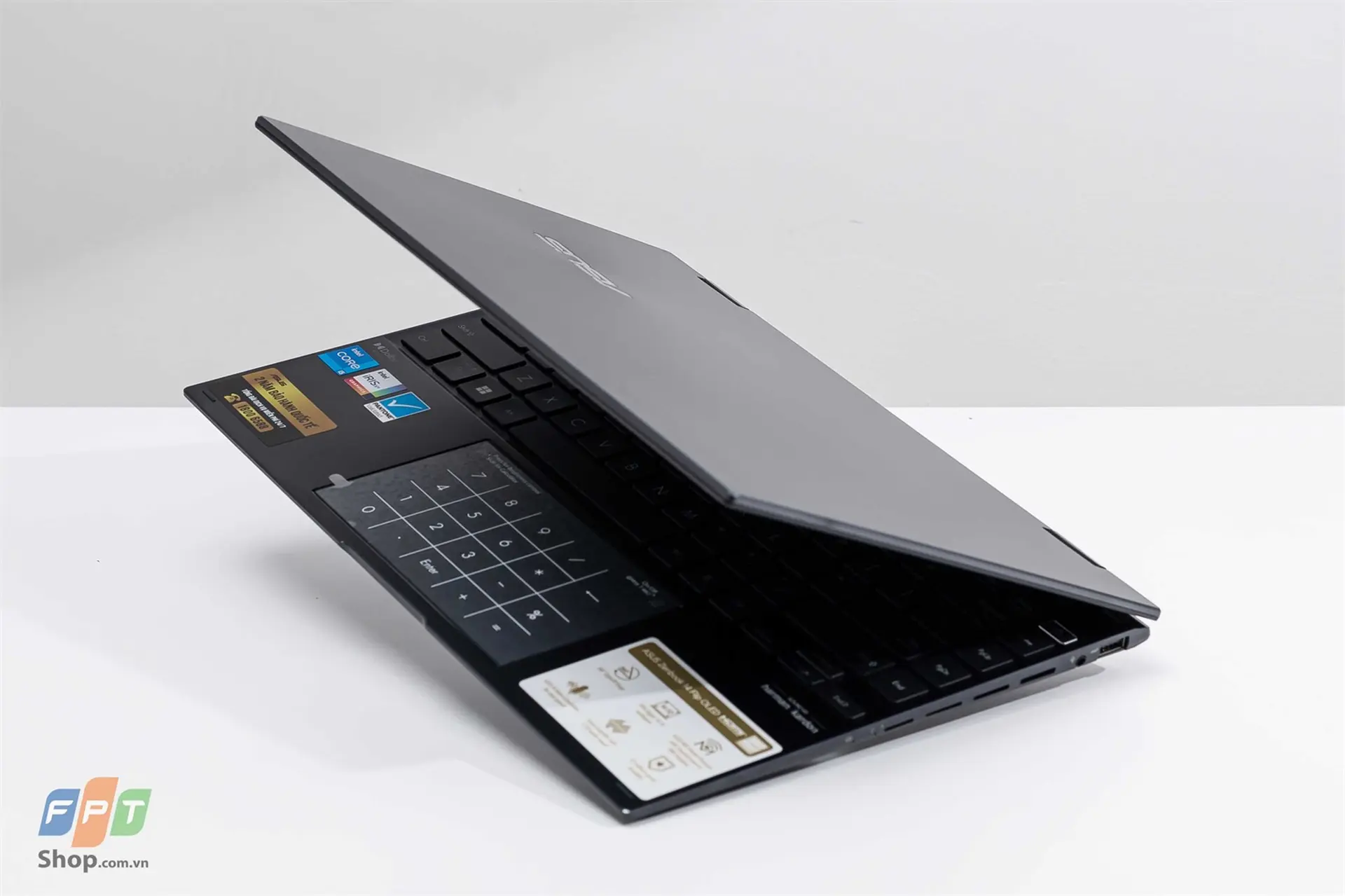 https://fptshop.com.vn/