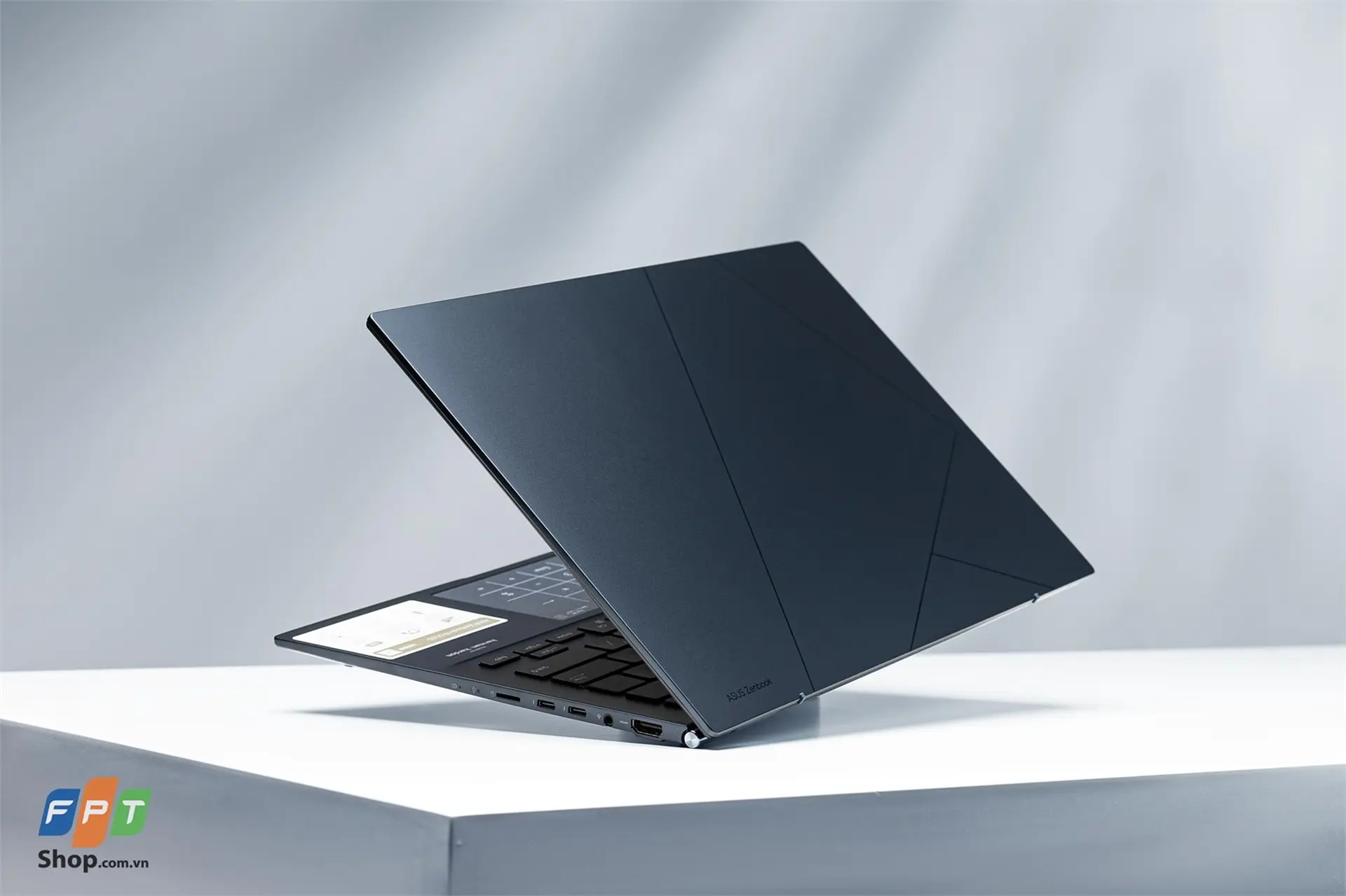 https://fptshop.com.vn/