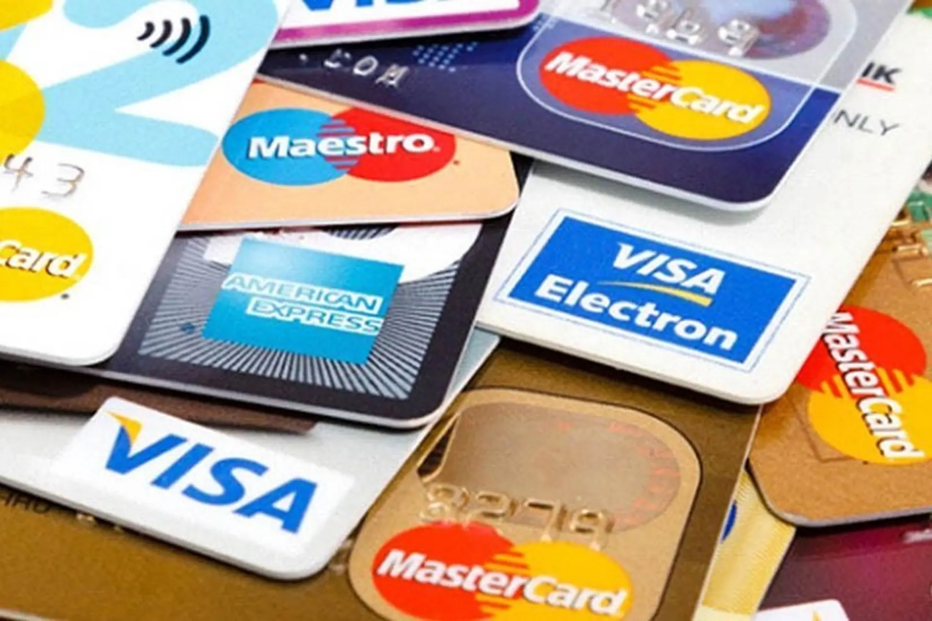 Thẻ Visa là gì? Thẻ Visa gồm những loại nào và những lợi ích của thẻ này mang lại là gì?
