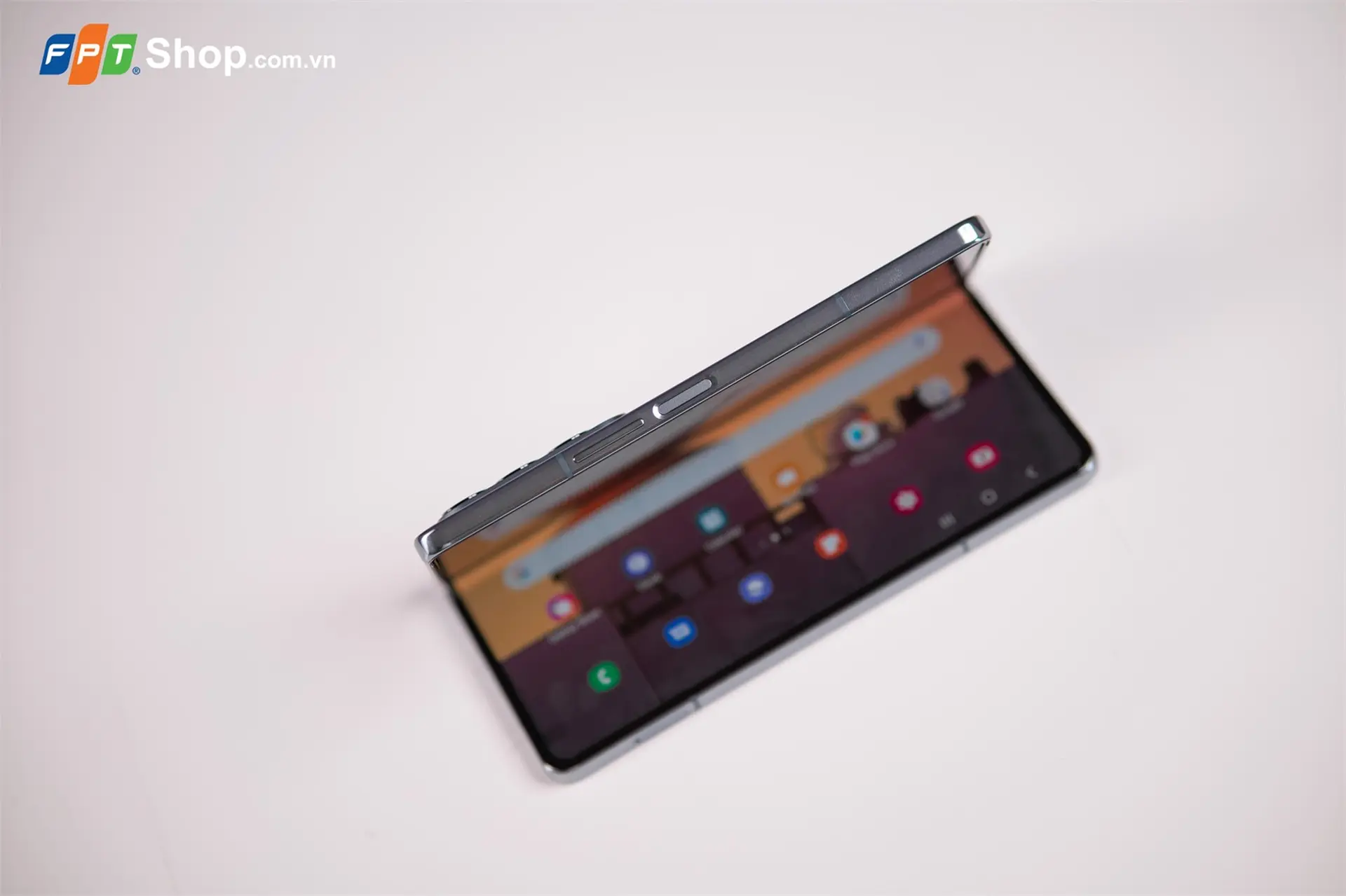 https://fptshop.com.vn/