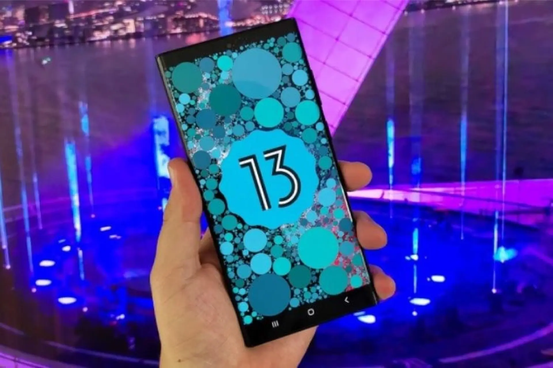 Khi nào Samsung cập nhật OneUI 5.0 cho dòng Galaxy S22?