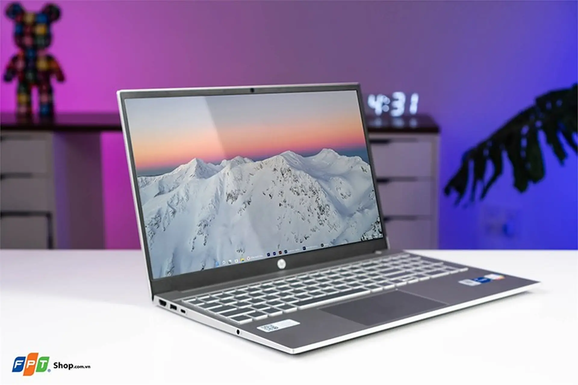 Đánh giá HP Pavilion 15 (2022): Laptop văn phòng đẹp như MacBook, chạy chip Intel Gen 12 cực mạnh