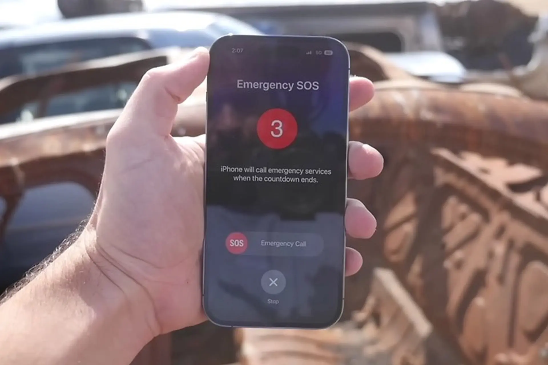 Video thử nghiệm tính năng phát hiện tai nạn ô tô trên iPhone 14 Pro