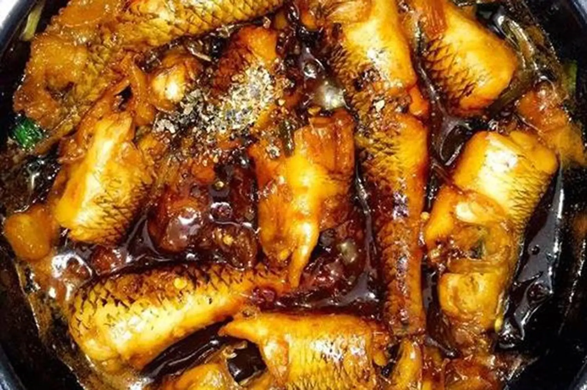 Bí quyết nấu món cá bống kho tiêu ngon khó cưỡng, ăn là mê mà dân nấu ăn không thể bỏ qua!