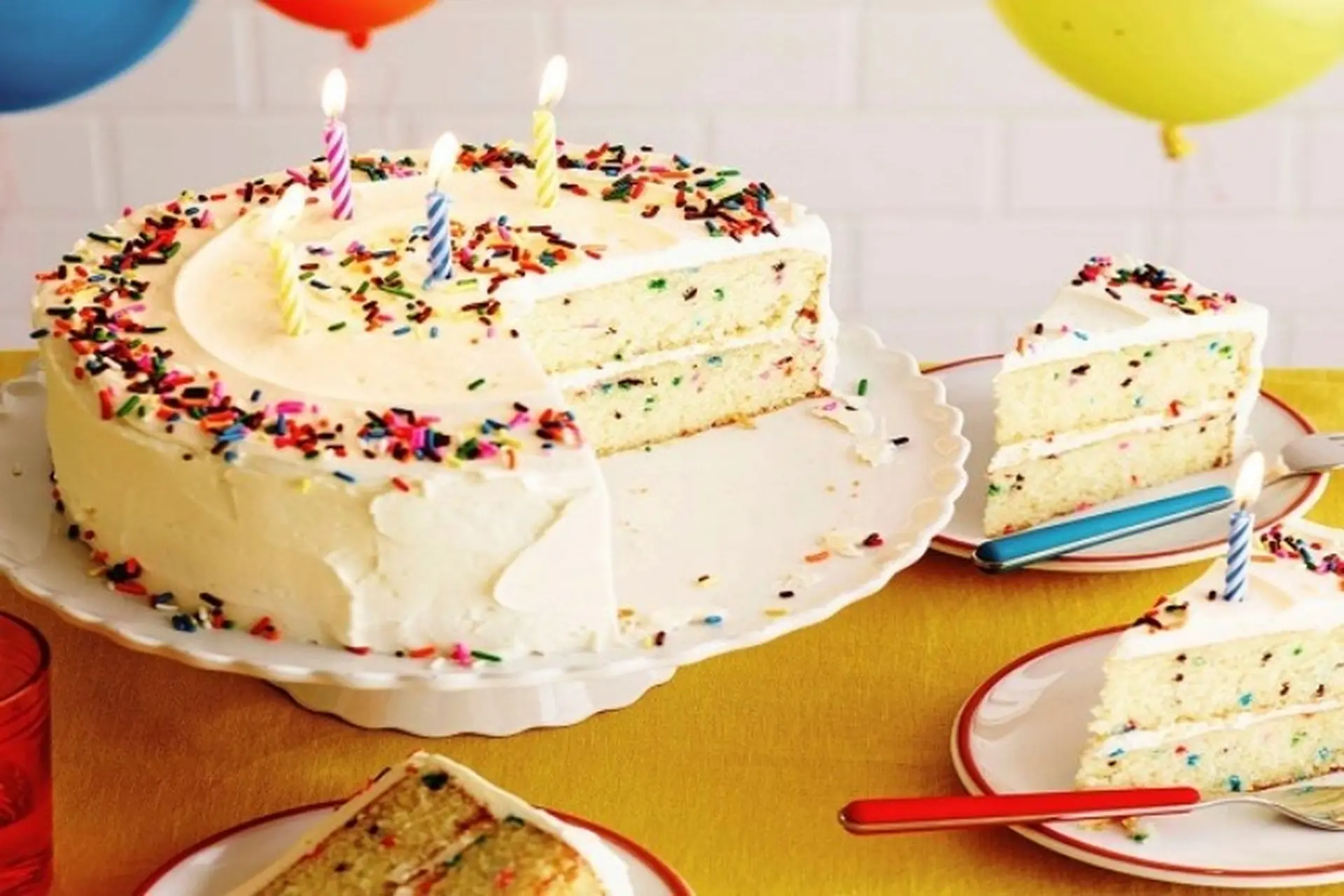 Cách làm bánh kem tại nhà để tặng sinh nhật bạn bè, người thân vô cùng ý nghĩa