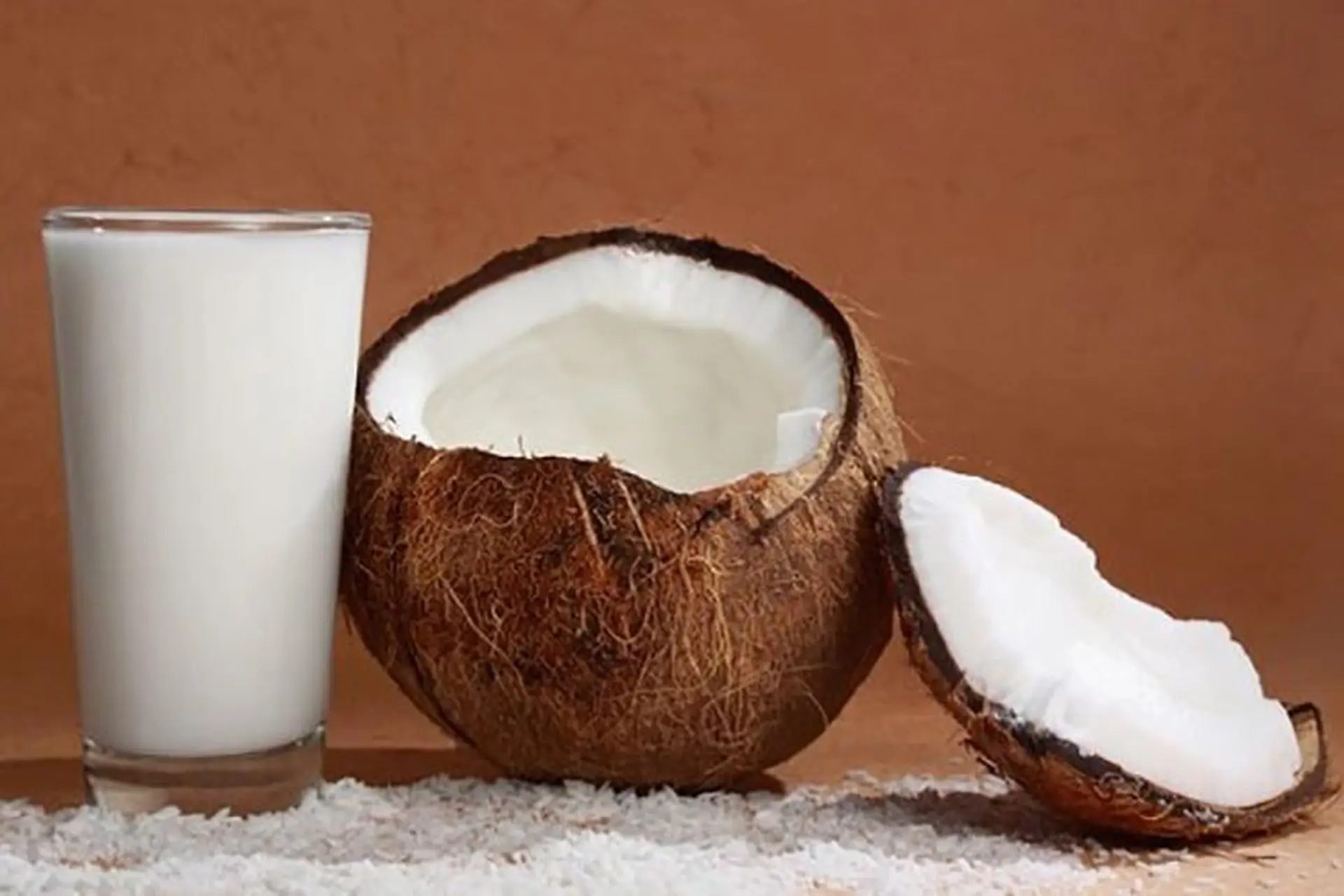 Cách nấu nước cốt dừa truyền thống chuẩn nhất cho vị thơm ngon, sánh mịn, không bị loãng