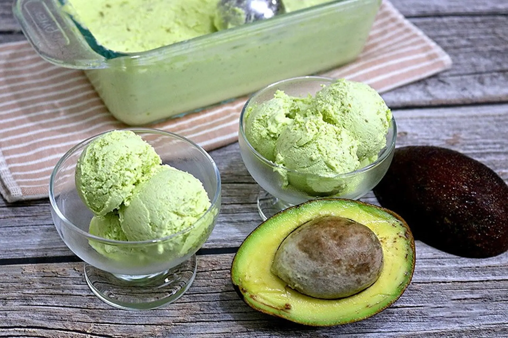 Công thức làm kem bơ Đà Lạt tại nhà, từ nay không cần phải đi Đà Lạt nữa!